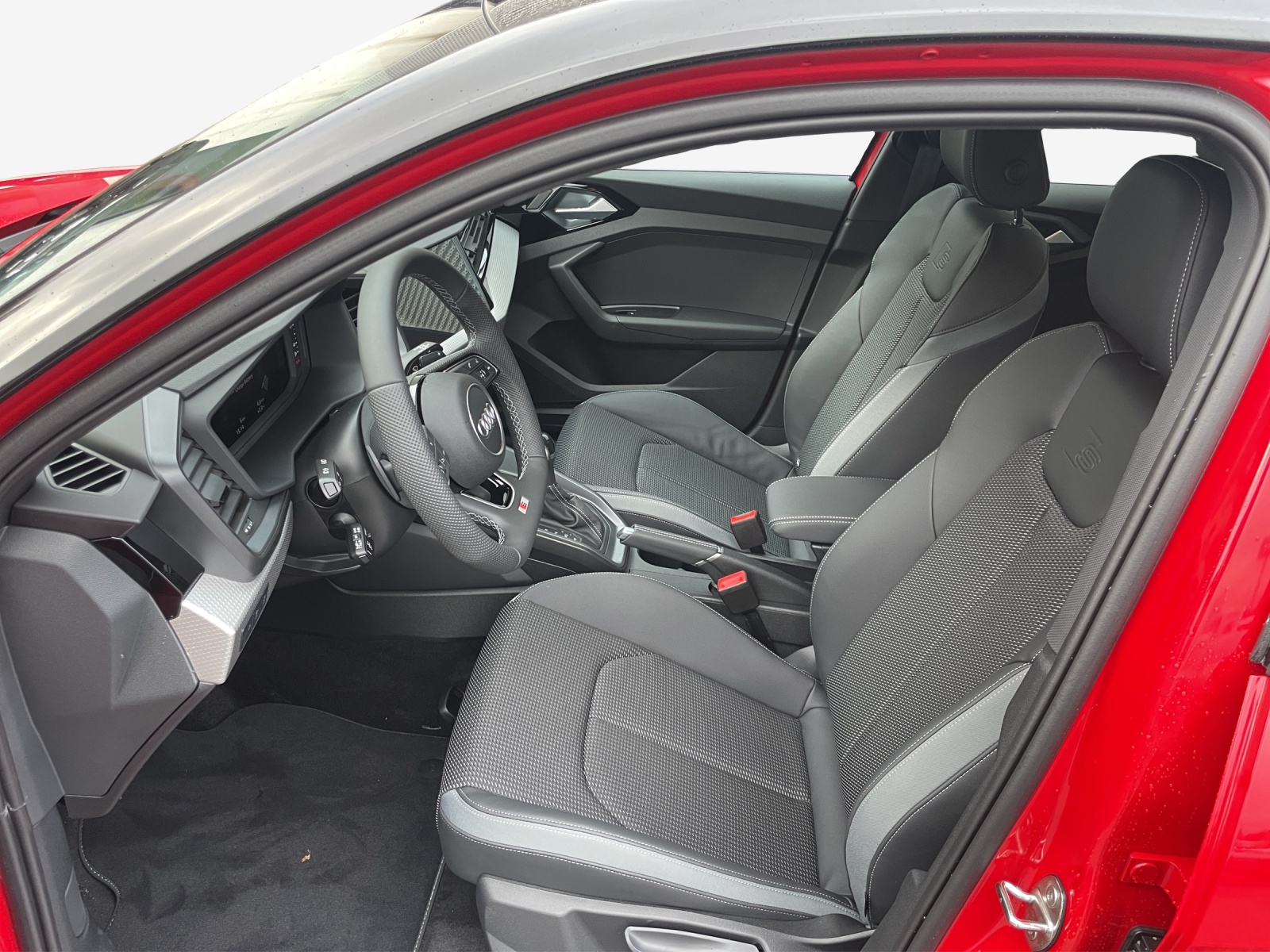 AUDI A1 Sportback 30 TFSI S Line Attraction S-tronic-image-7