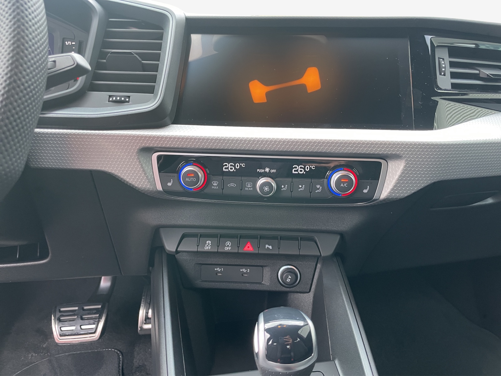 AUDI A1 Sportback 30 TFSI S Line Attraction S-tronic-image-10