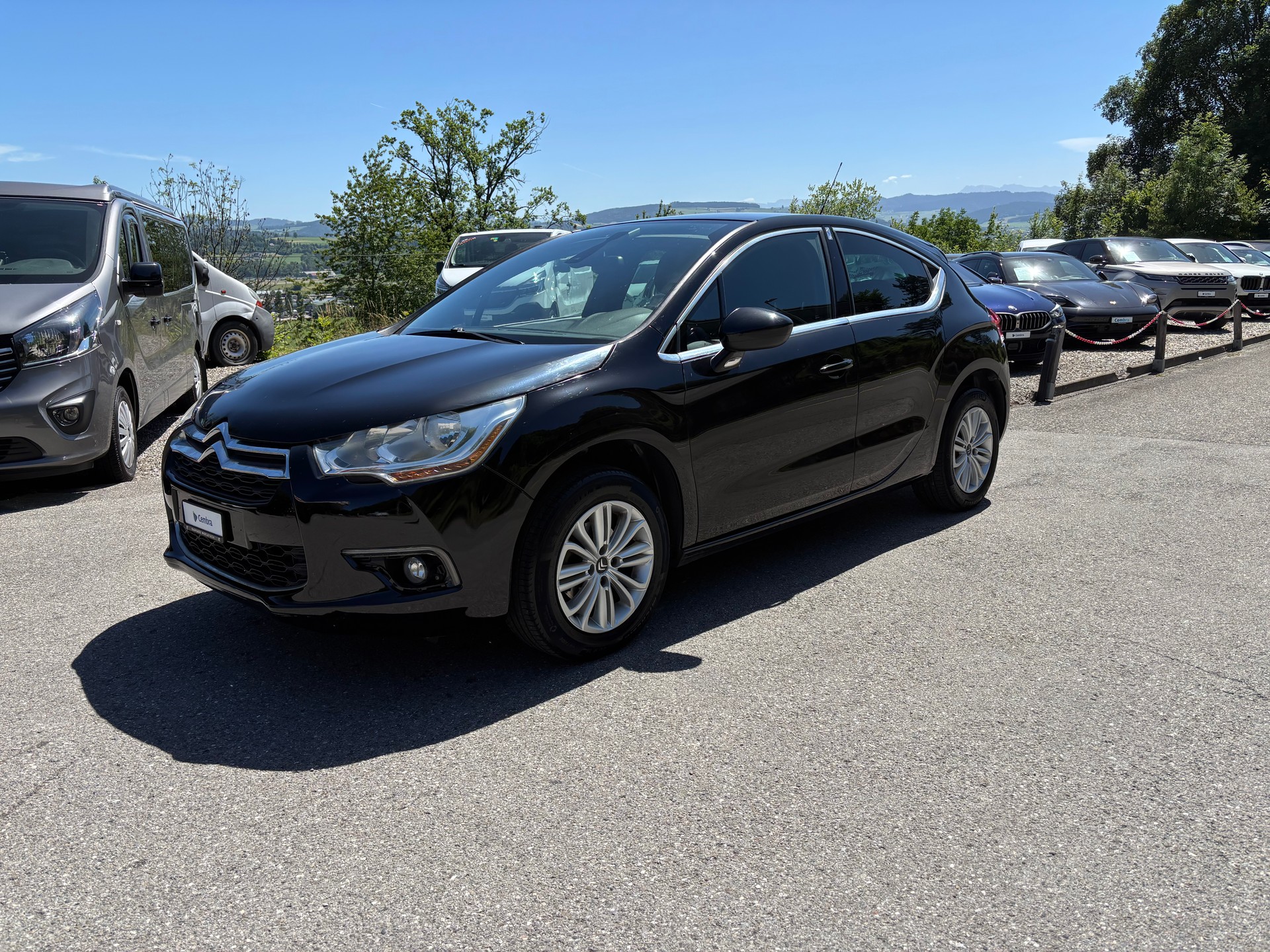 DS AUTOMOBILES DS4 1.6 HDi Chic-image-0