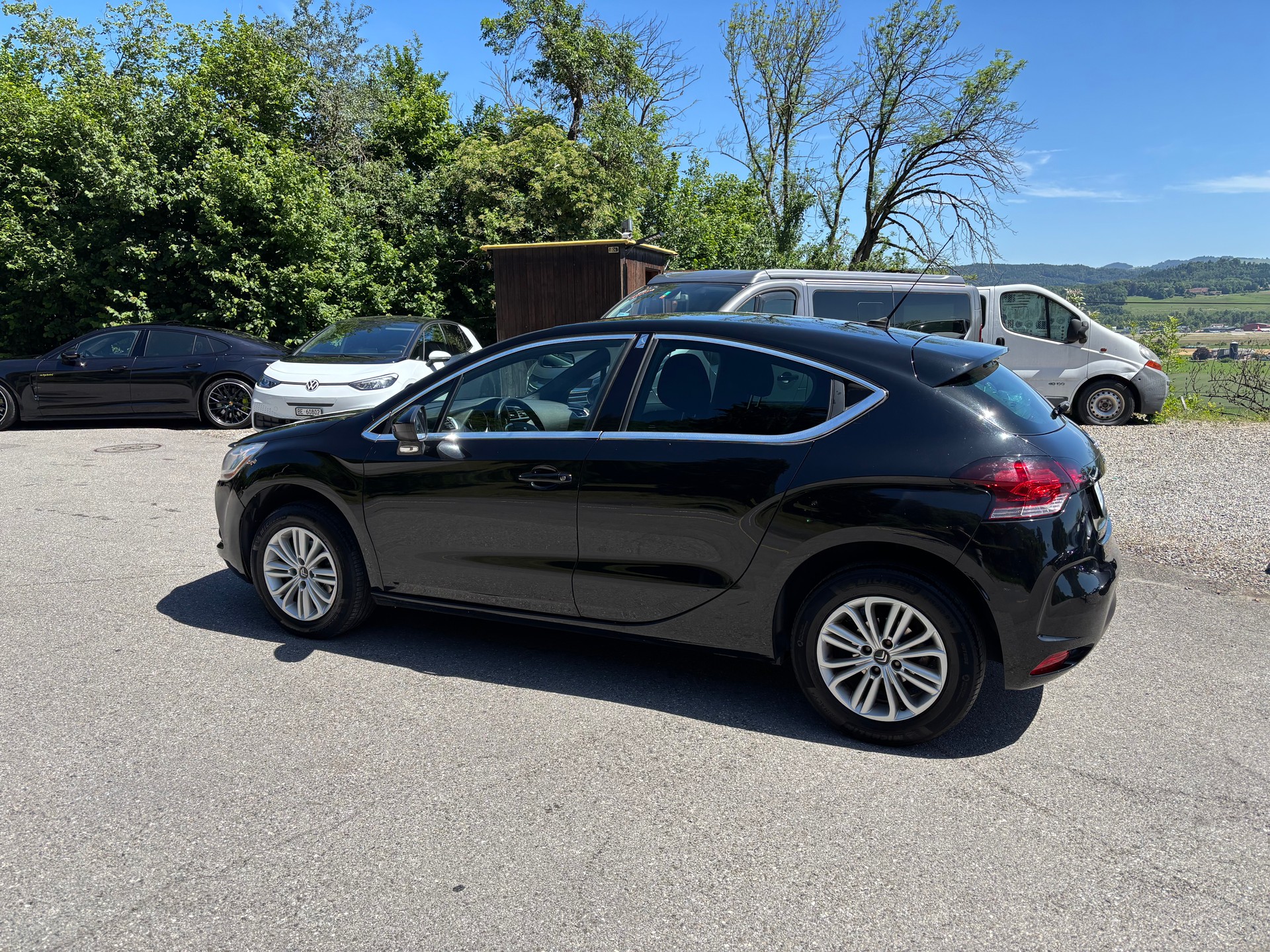 DS AUTOMOBILES DS4 1.6 HDi Chic-image-3
