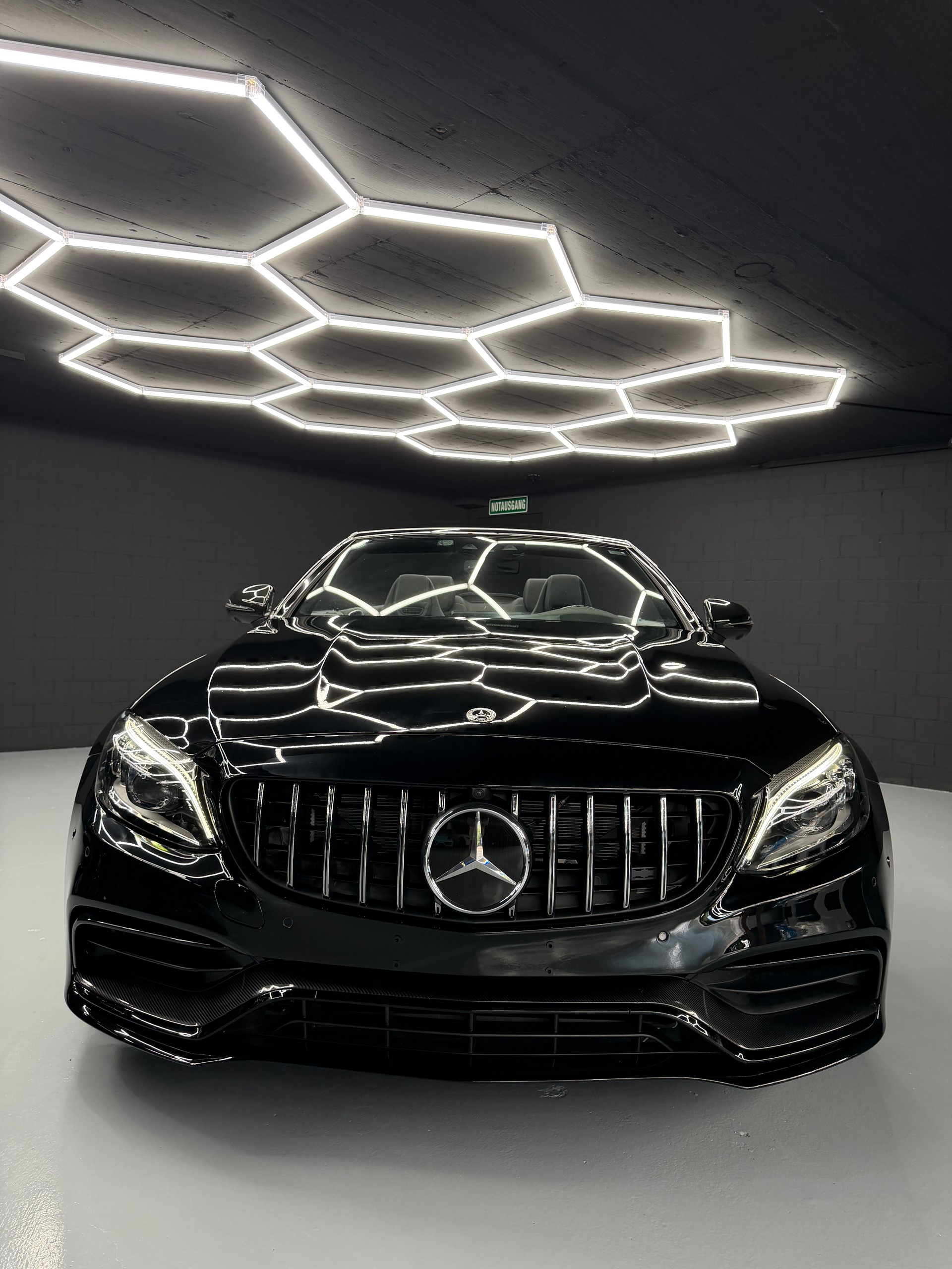MERCEDES-BENZ C 63 S AMG Premium + 9G-tronic-image-0