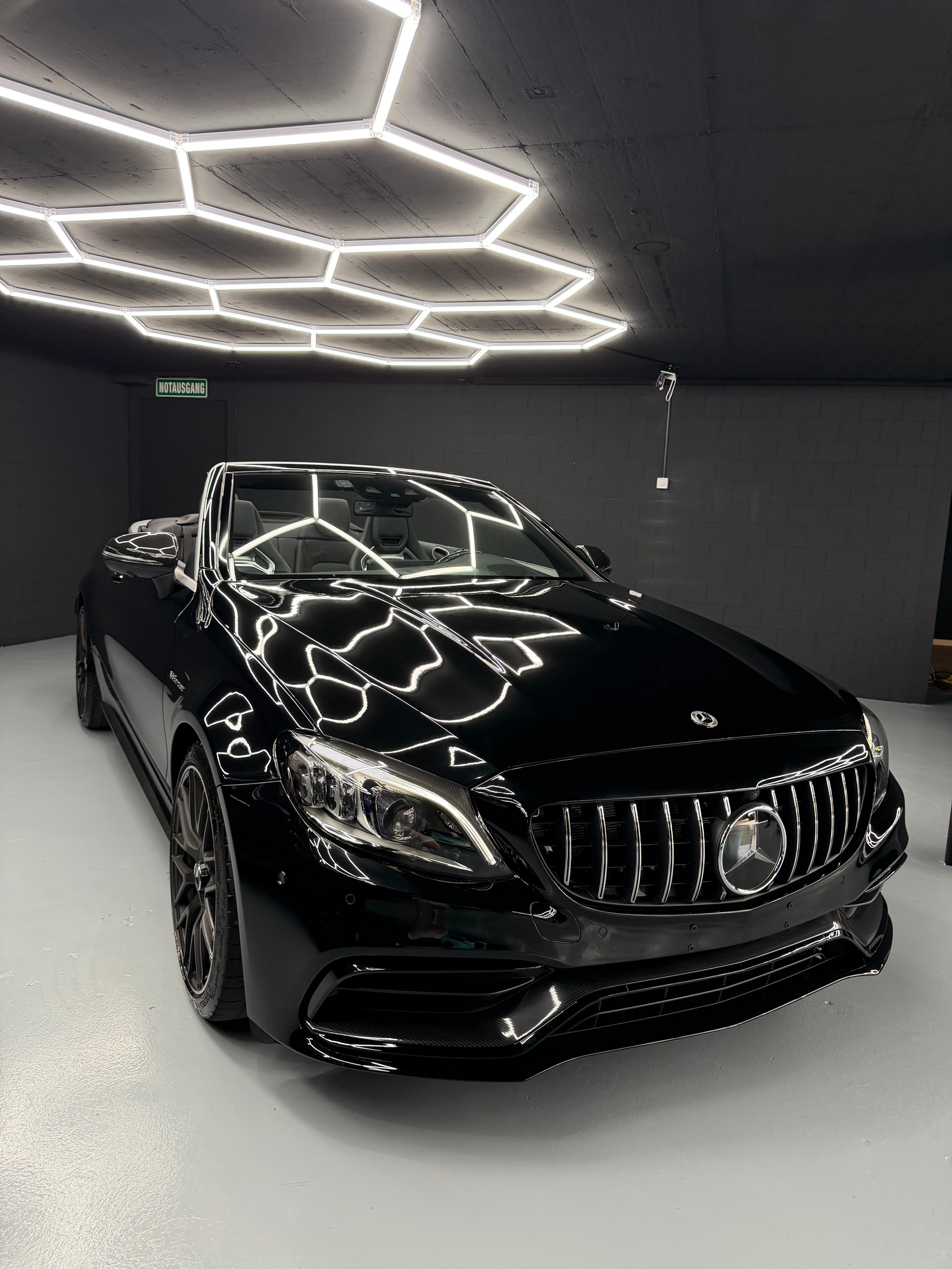 MERCEDES-BENZ C 63 S AMG Premium + 9G-tronic-image-1