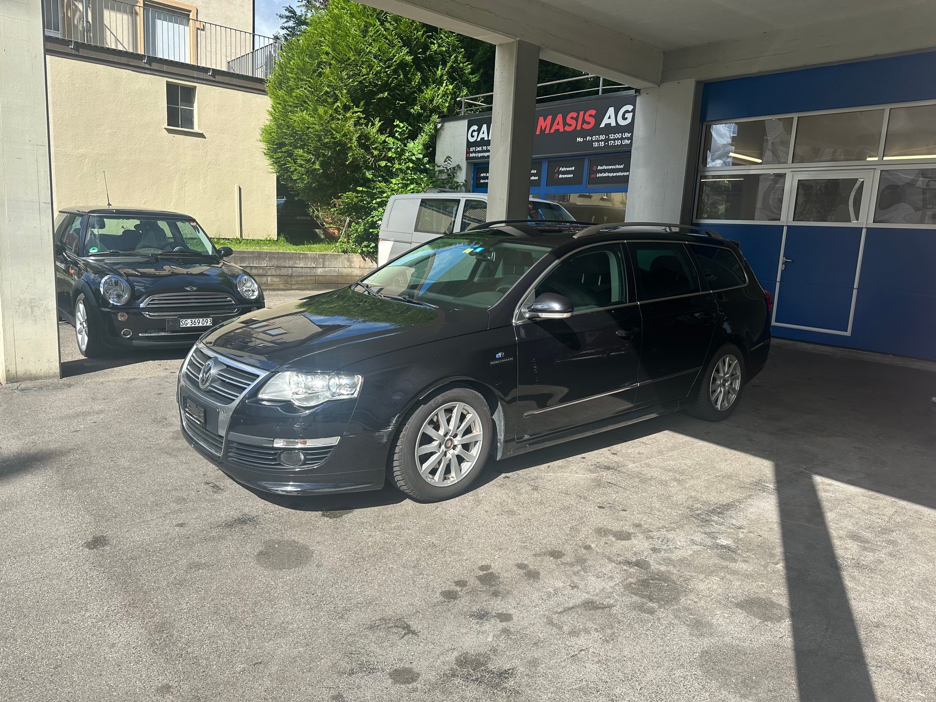 VW Passat Variant 2.0 TDI R-Line-image-1