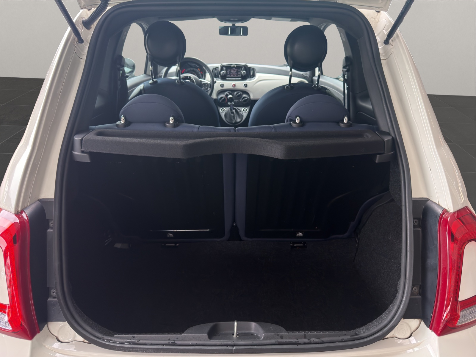 FIAT 500 1.0 Hybrid Cult-image-13