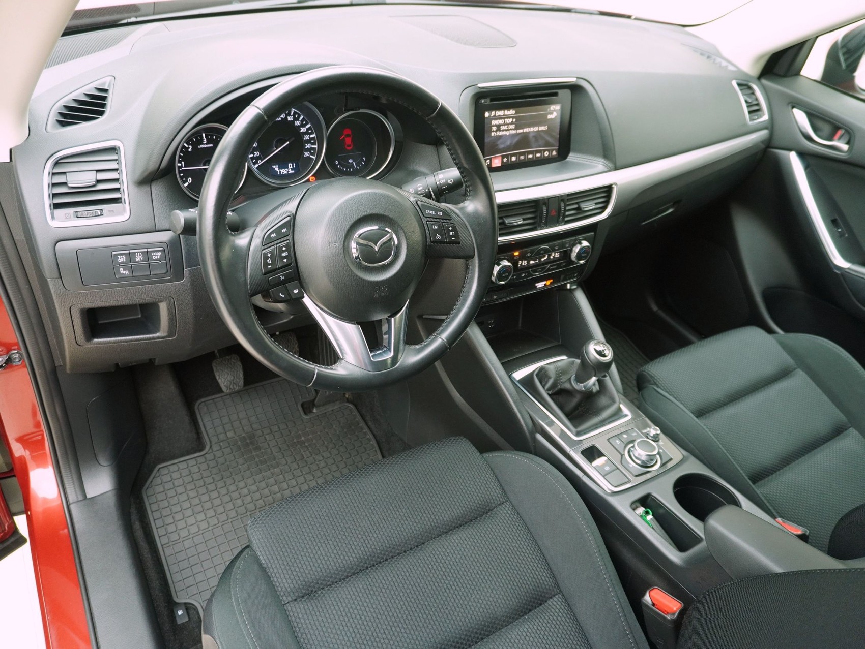 MAZDA CX-5 2.2 D Ambition AWD-image-8