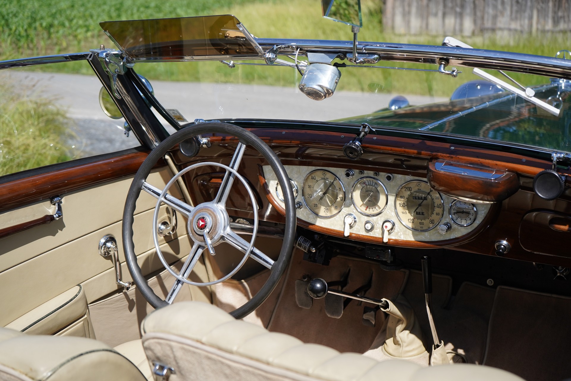 MERCEDES-BENZ 540K Sport Cabriolet A-image-27