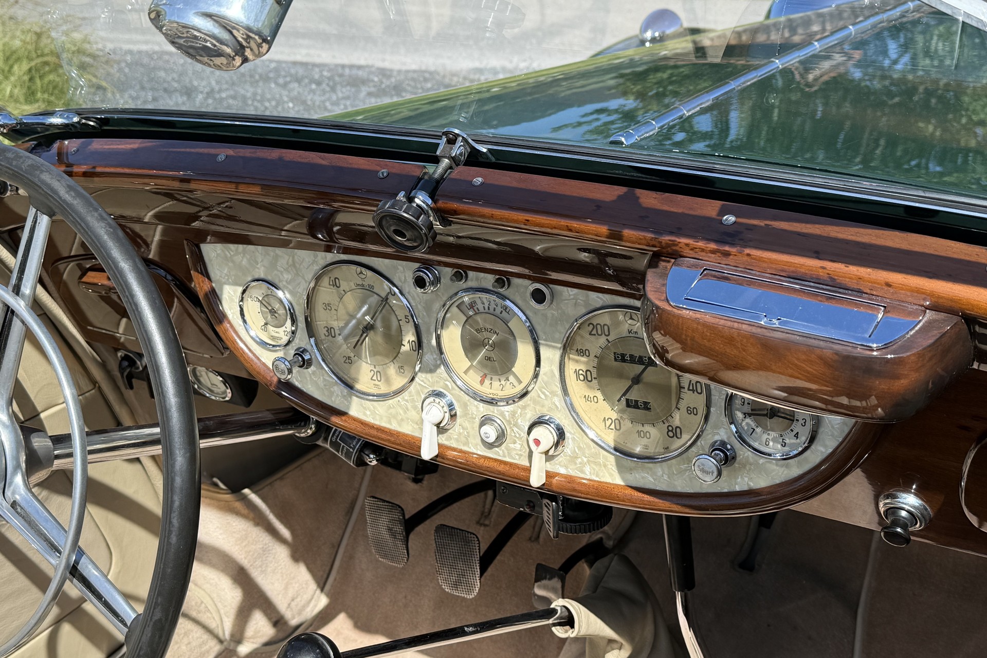 MERCEDES-BENZ 540K Sport Cabriolet A-image-1