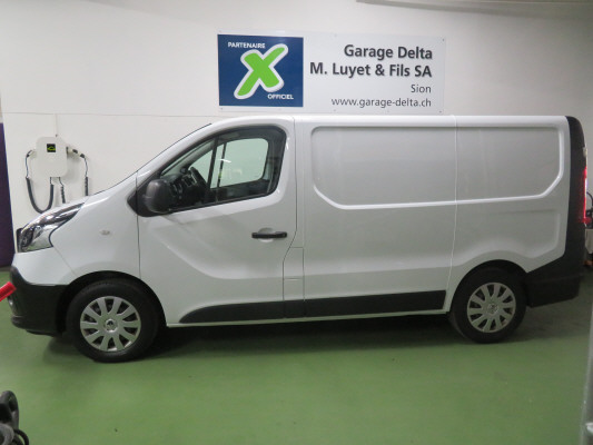 RENAULT Trafic Ene dCi120 2.0 Bus-image-0