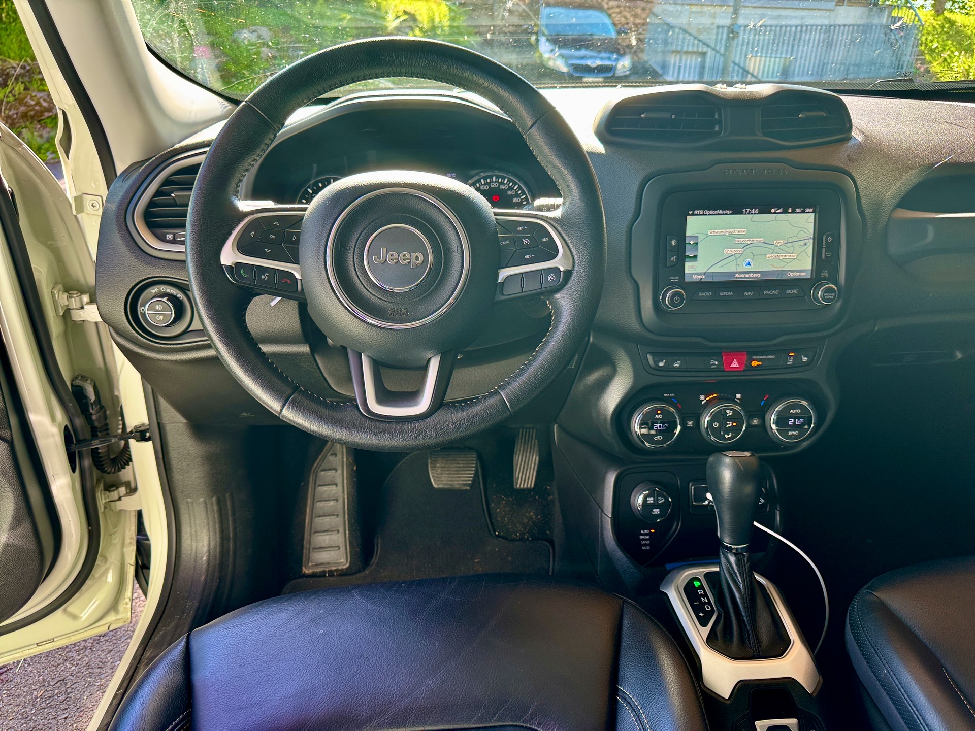 JEEP 2.0 CRD 140 Limited AWD-image-3