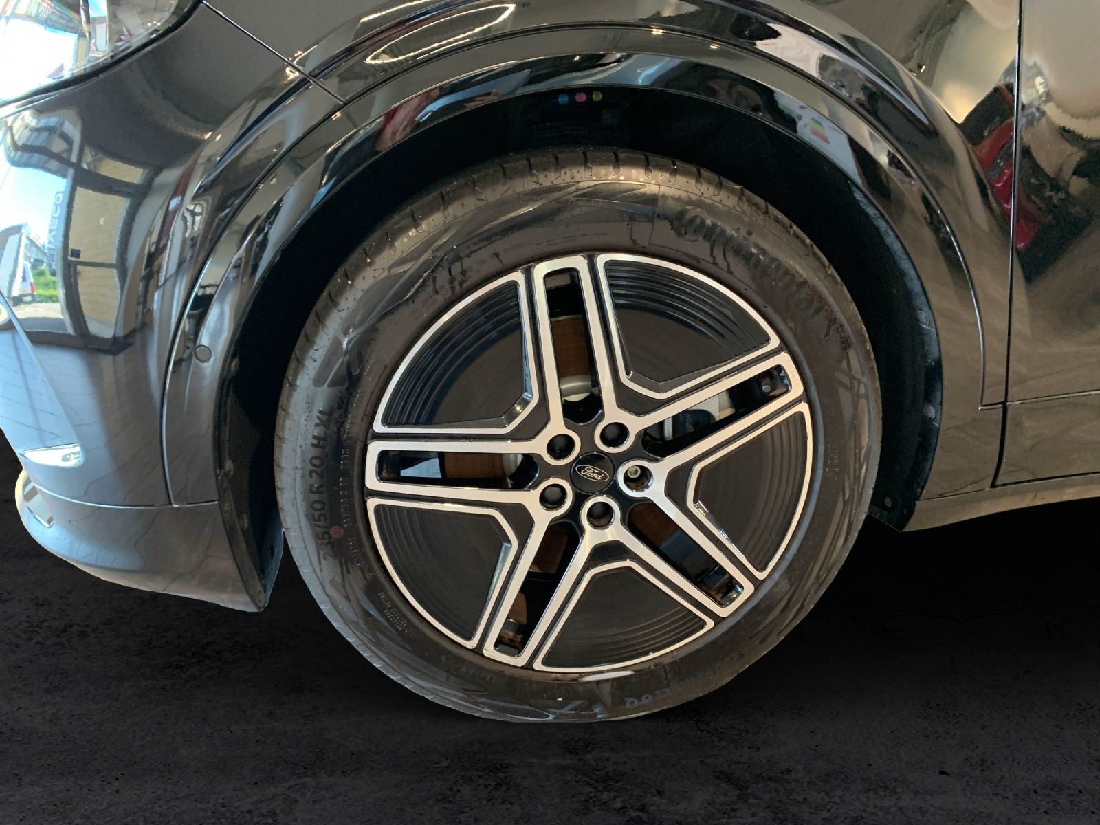 FORD Capri Extended Range Premium-image-11