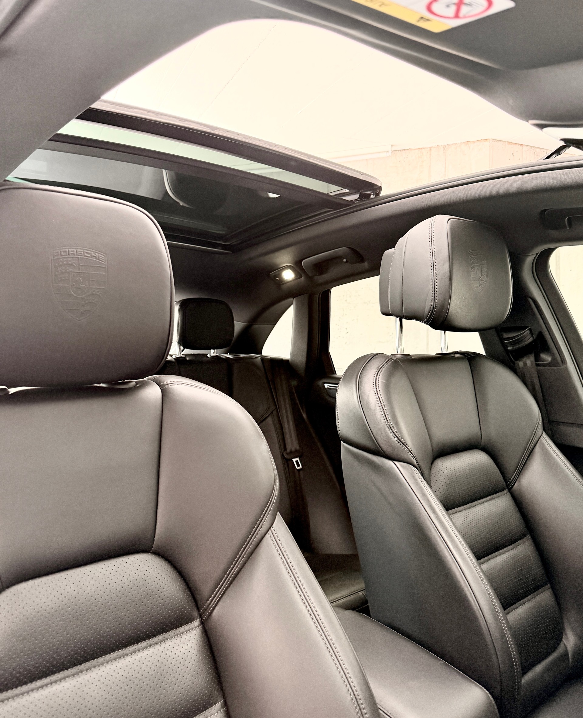 PORSCHE MACAN T PDK-image-8