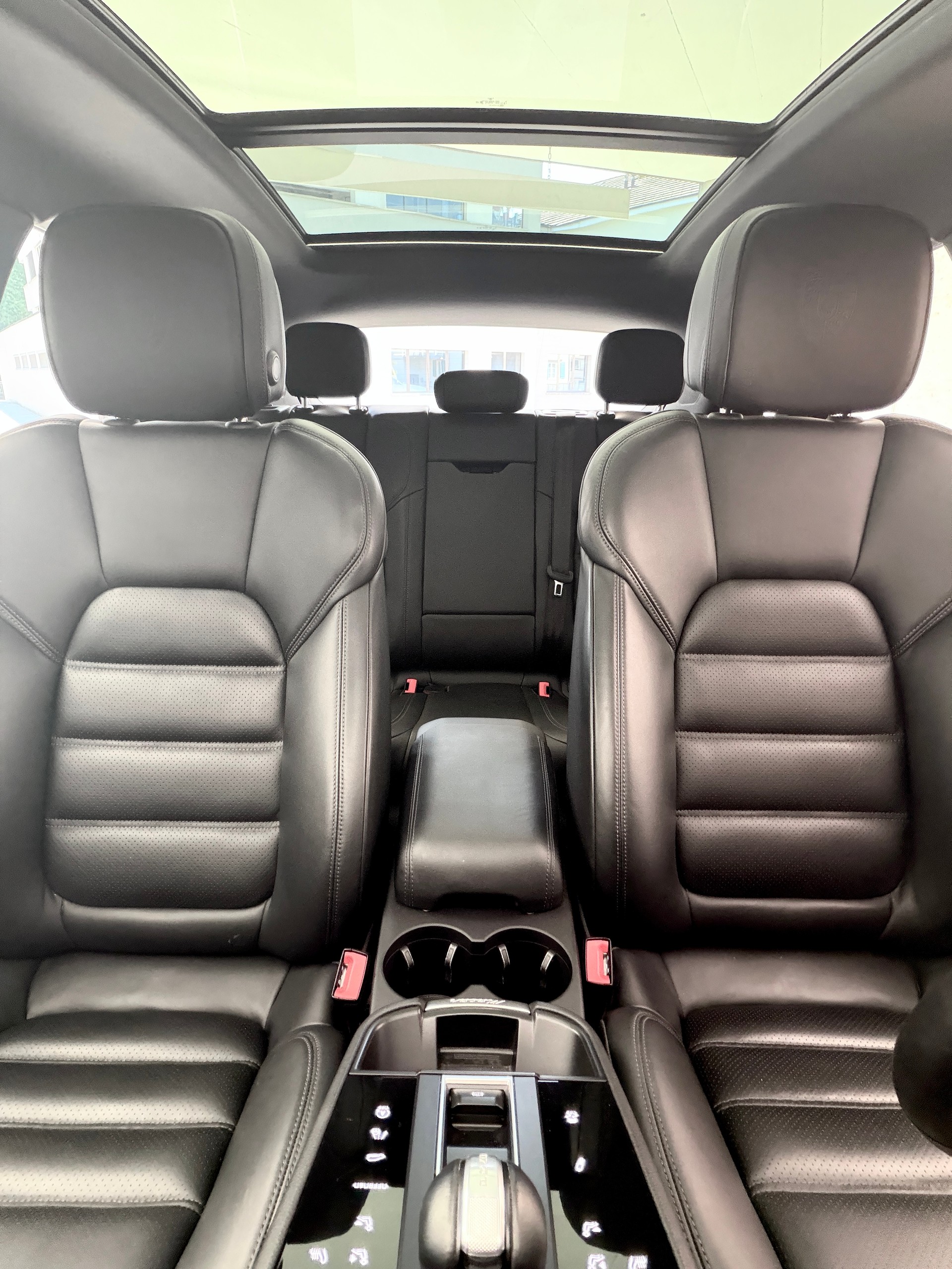 PORSCHE MACAN T PDK-image-6