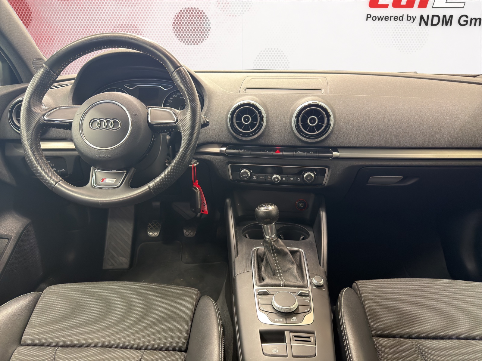 AUDI A3 Limousine 2.0 TDI S-Line-image-8