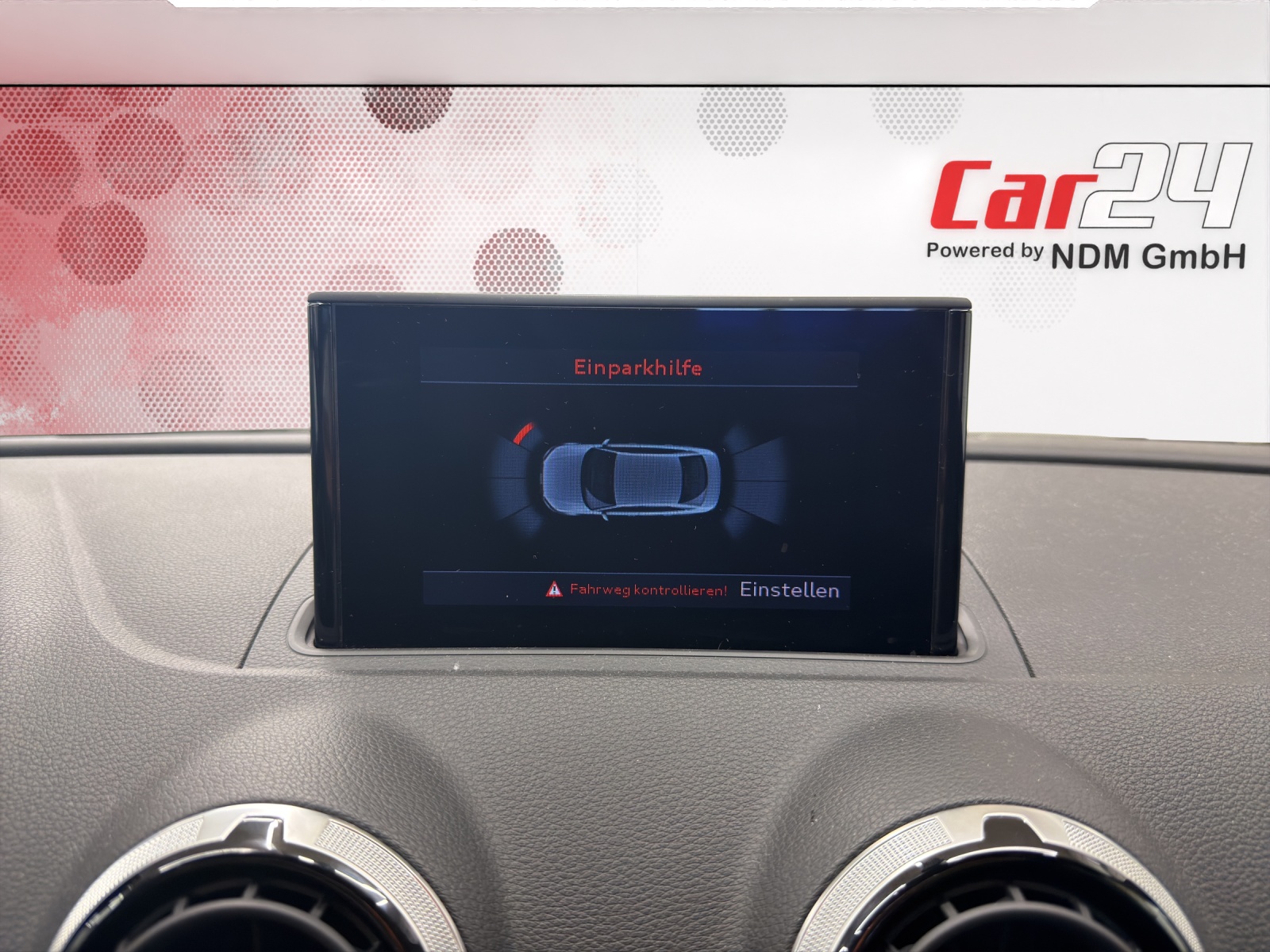 AUDI A3 Limousine 2.0 TDI S-Line-image-12
