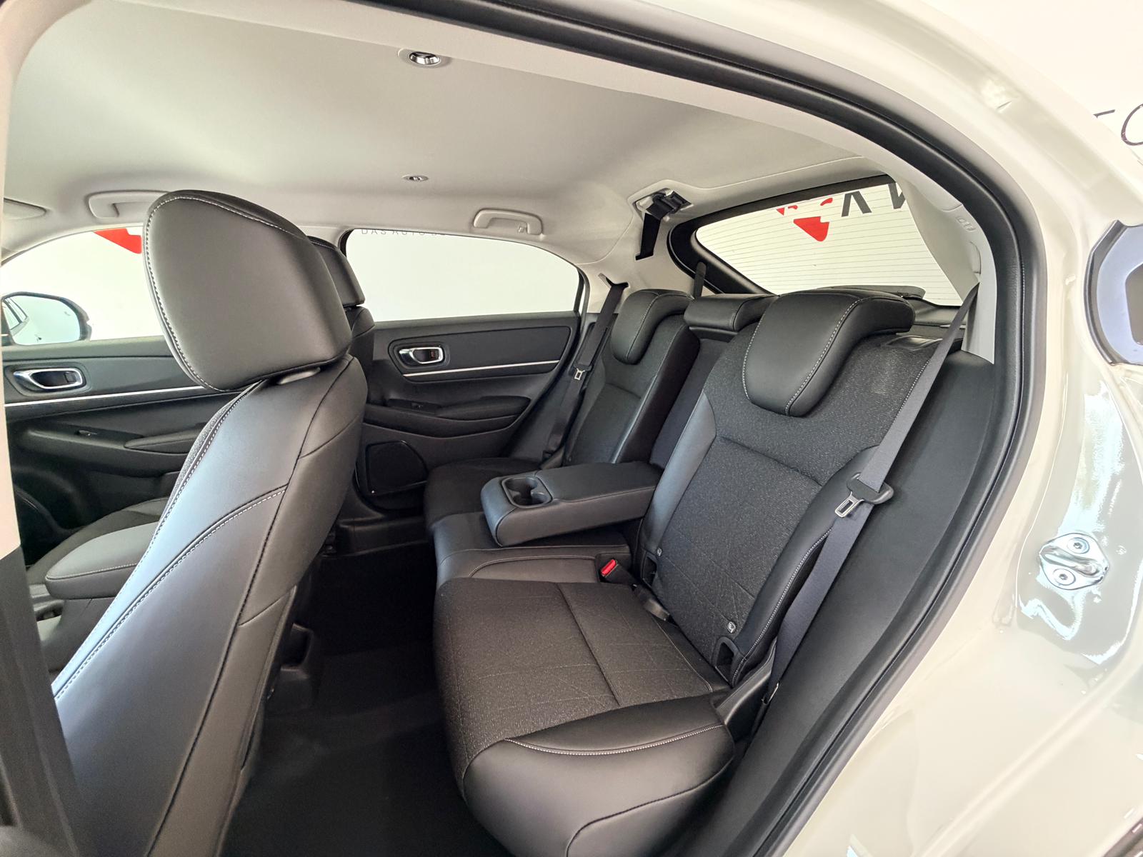 HONDA HR-V 1.5i-MMD Advance CVT-image-17