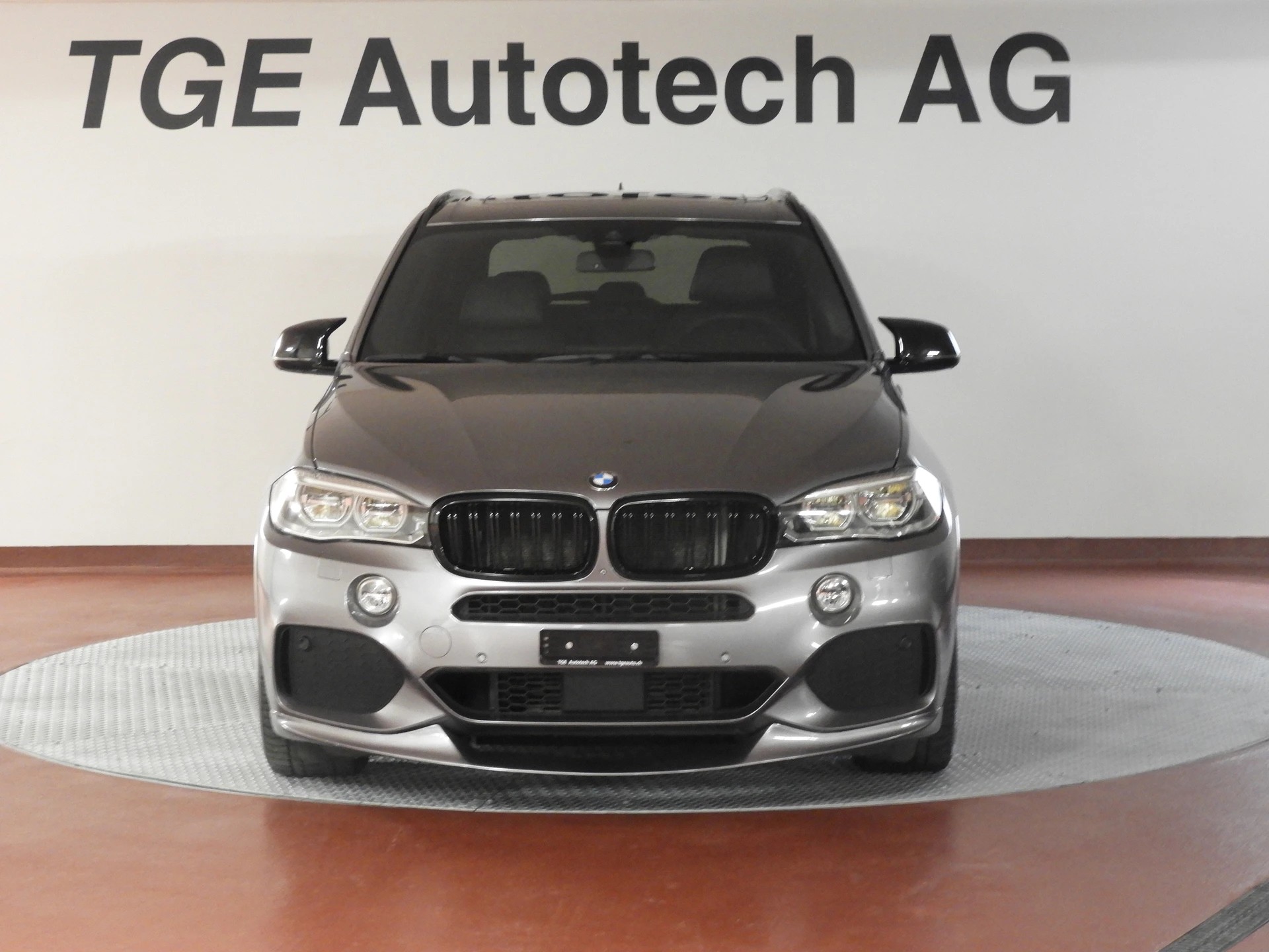BMW X5 xDrive 40d Steptronic M Sport-image-2