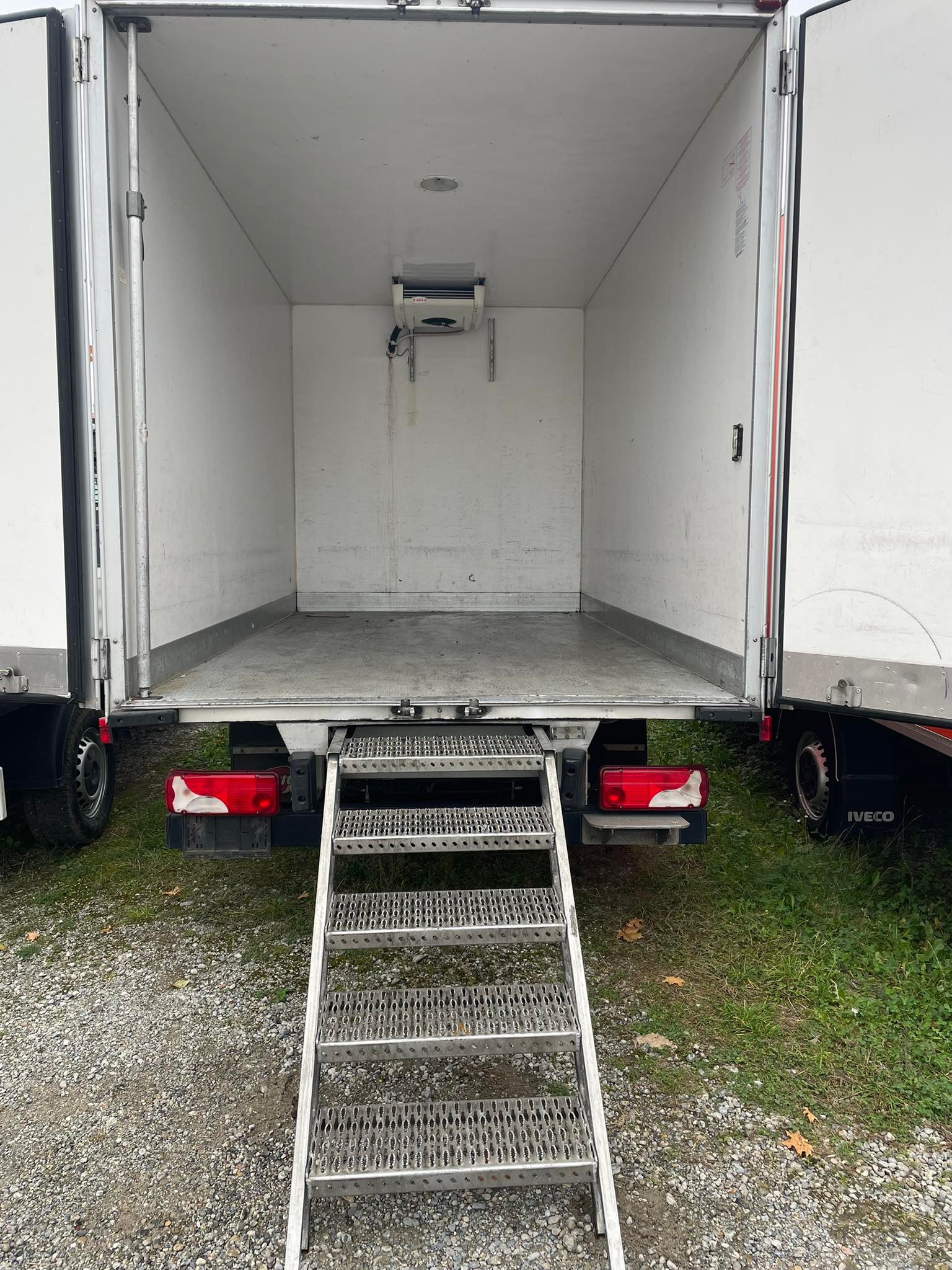 MERCEDES-BENZ Sprinter 513 CDI Kühlkoffer 3,5 Tonnen-image-8