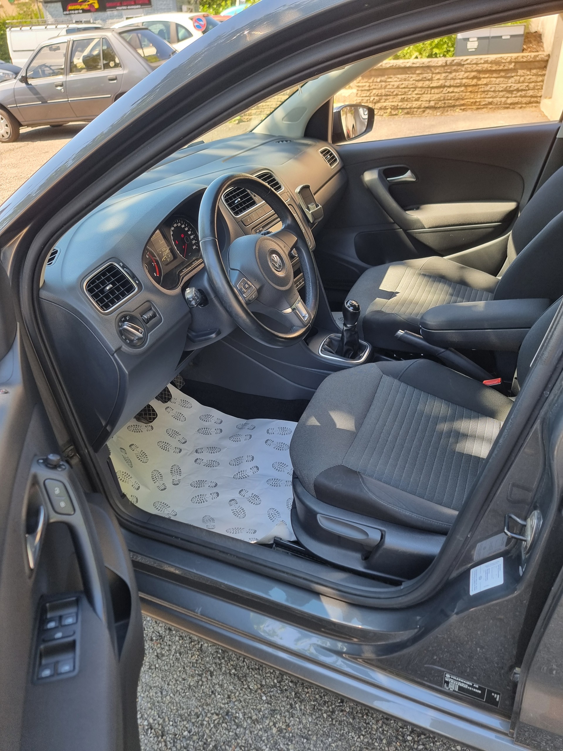 VW Polo 1.2 TSI BMT Comfortline-image-8