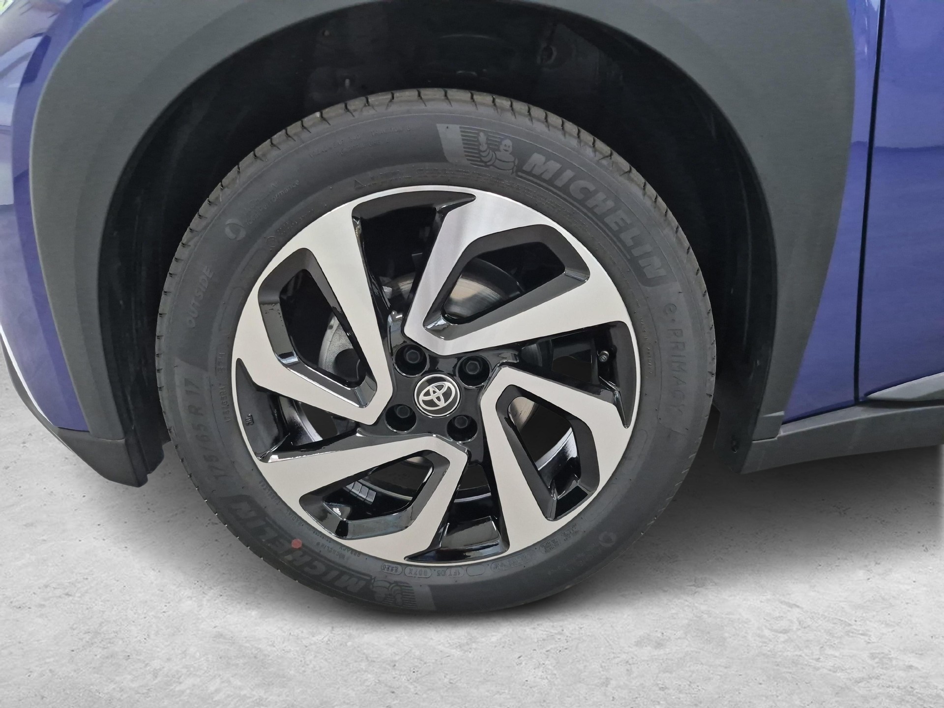 TOYOTA Aygo X 1.0 VVT-i Trend - Ruote invernali & Servizi inclusi-image-14