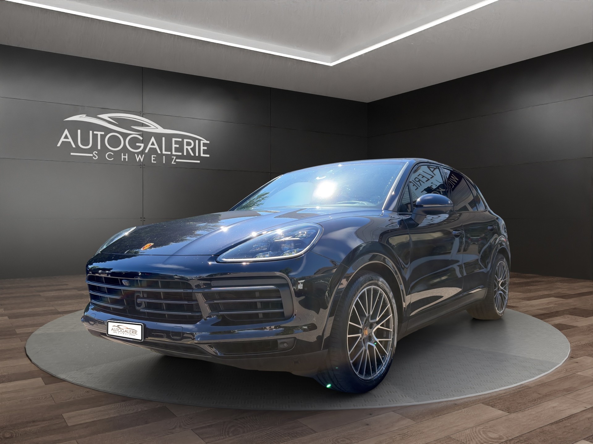 PORSCHE Cayenne Platinum Edition | CH Swiss Package | Porsche Approved bis 06/2027 | Luftfederung | Komfortsitze | 21" |
