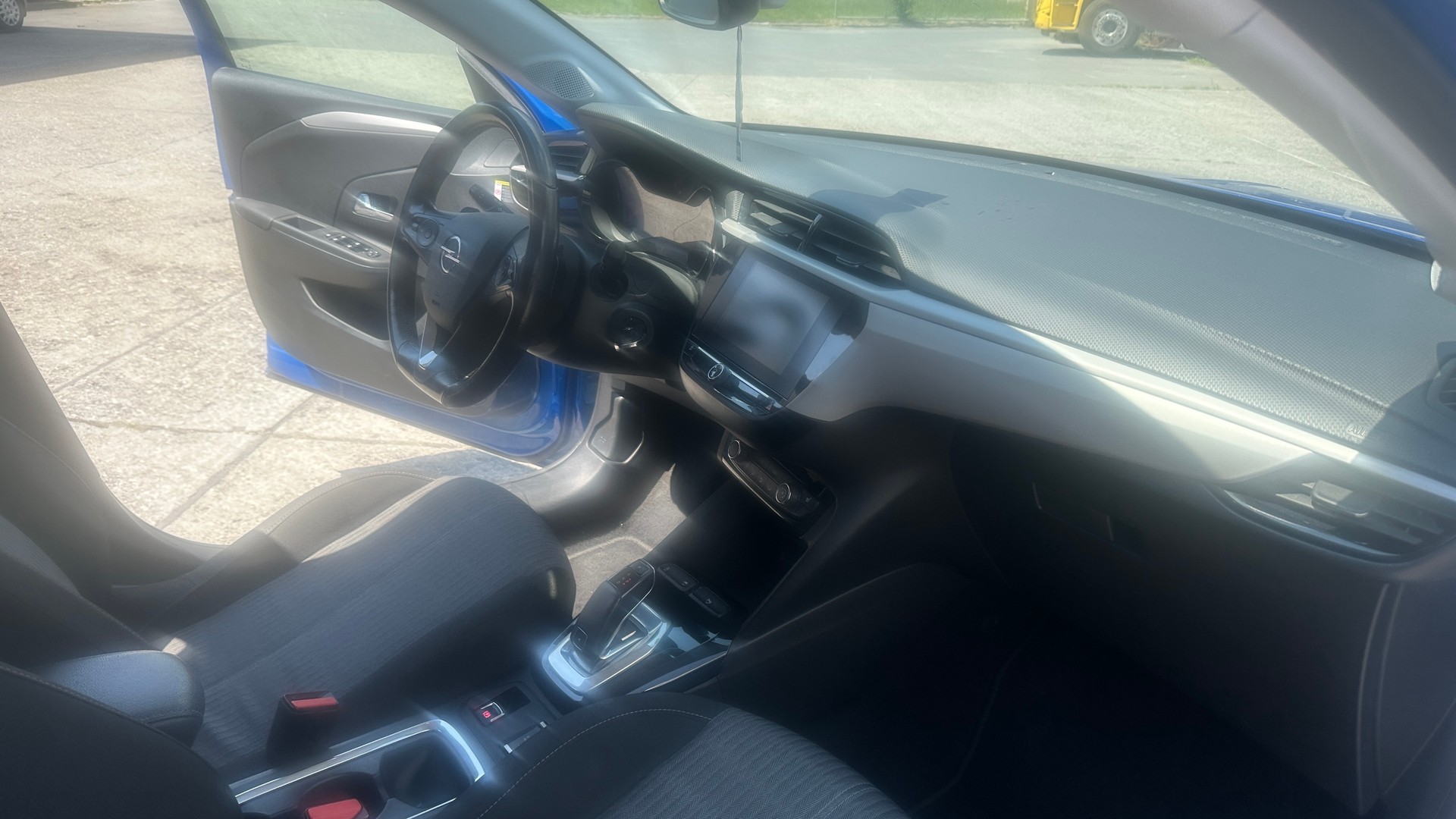 OPEL Corsa 1.2 TP Edition-image-2