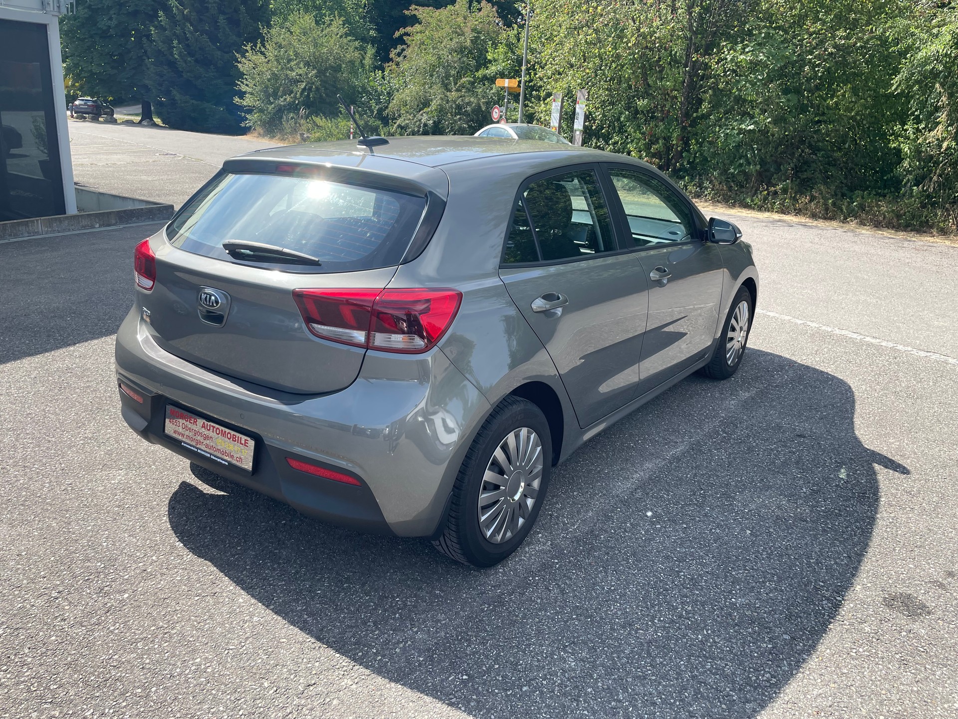 KIA Rio 1.4 CVVT Swiss City Line Automatic-image-3