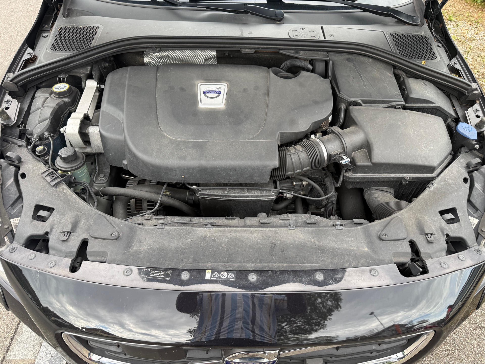 VOLVO S60 D5 Summum Geartronic-image-10