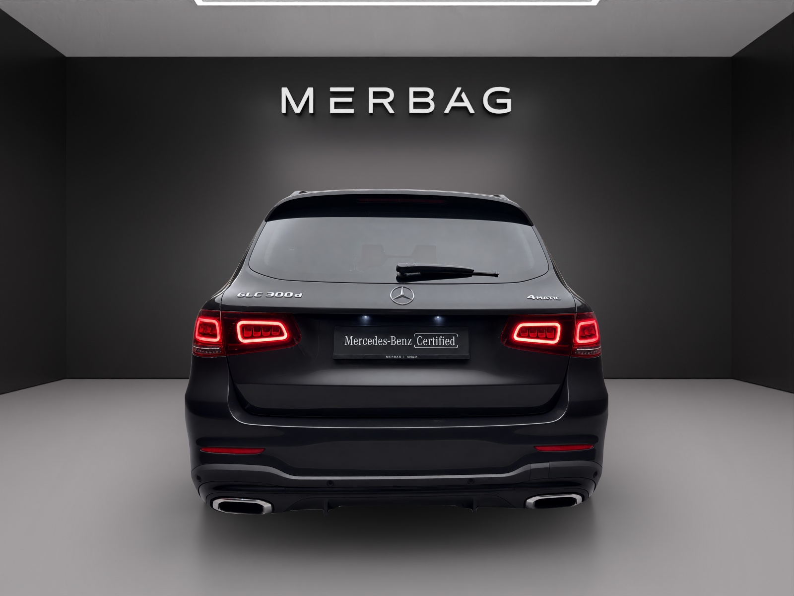 MERCEDES-BENZ GLC 300 d AMG Line 4Matic-image-4