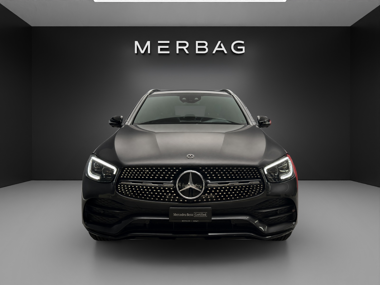 MERCEDES-BENZ GLC 300 d AMG Line 4Matic-image-1