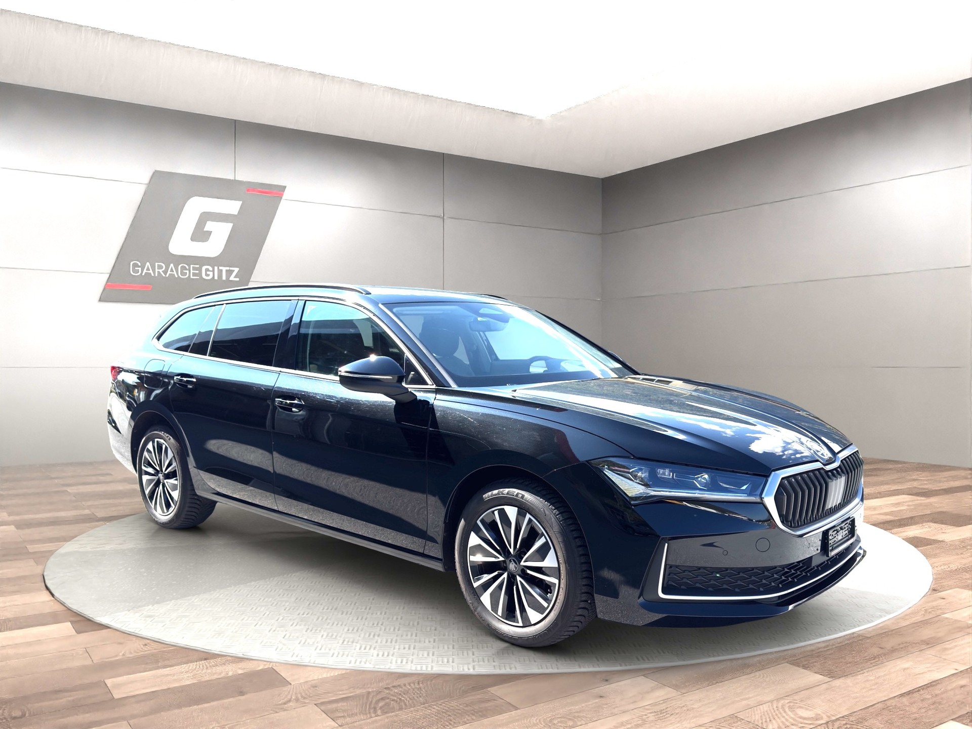 SKODA Superb Combi 2.0 TSI SELECTION 4x4 DSG-image-6