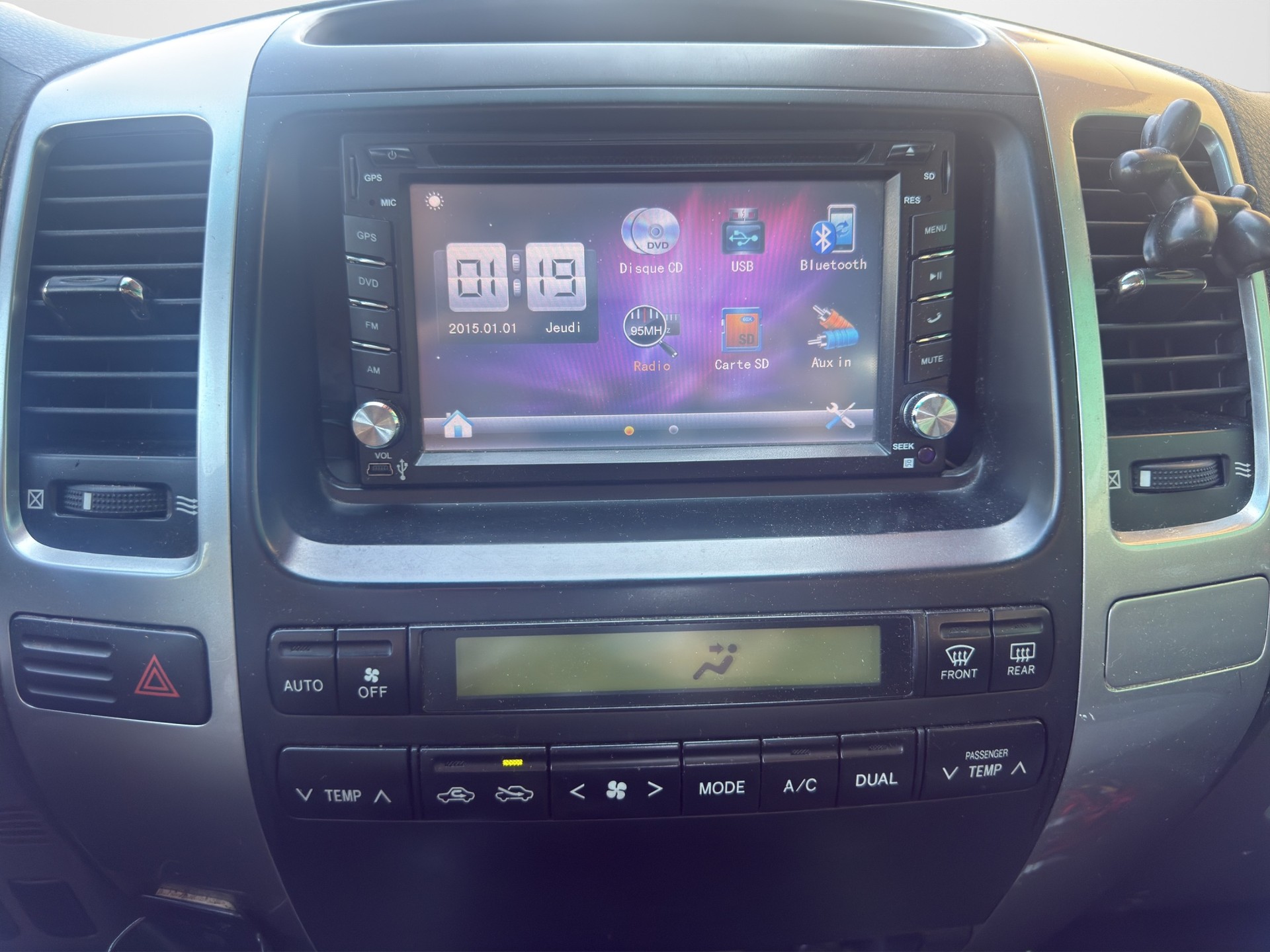 TOYOTA Land Cruiser 3.0 TD Linea Sol-image-15