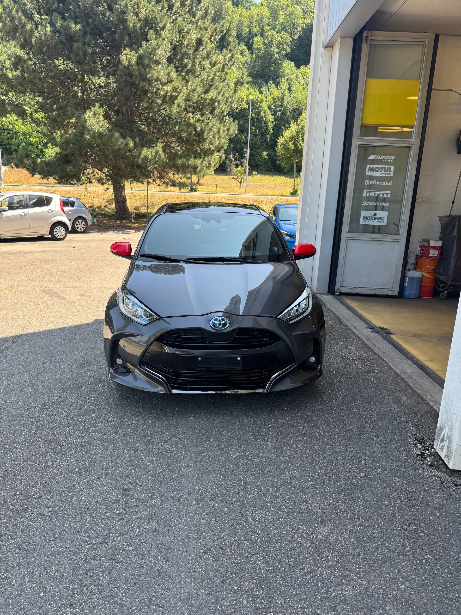 TOYOTA Yaris 1.5 Pop e-CVT-image-0