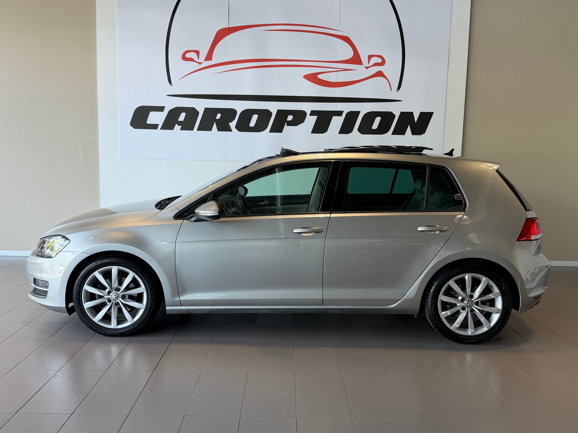 VW Golf 1.4 TSI Comfortline DSG-image-3