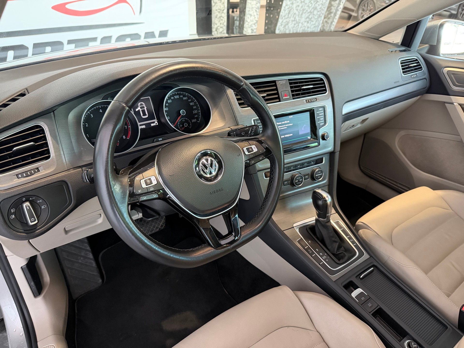 VW Golf 1.4 TSI Comfortline DSG-image-15