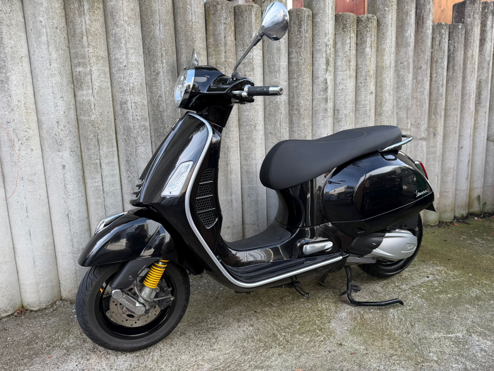 PIAGGIO Vespa GTS 300 HPE Super Tech ABS/ASR
