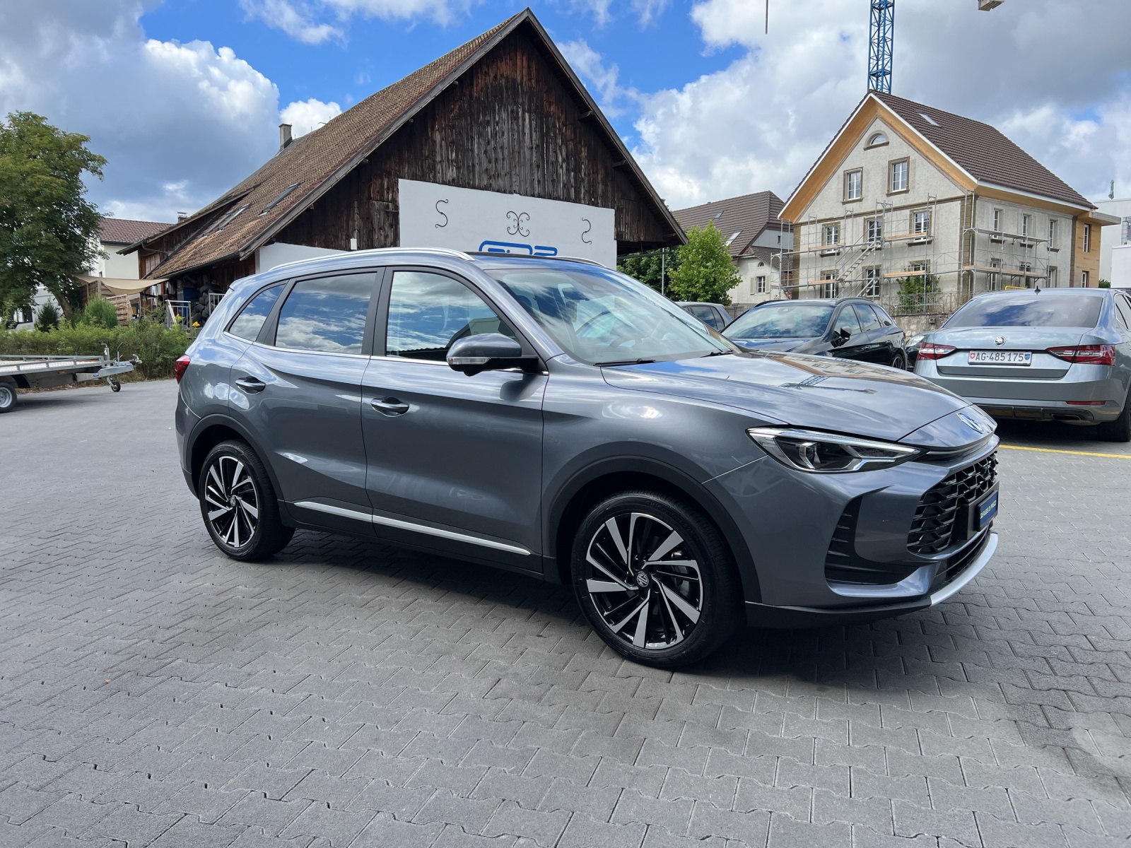 MG ZS 1.5 HEV Luxury-image-5