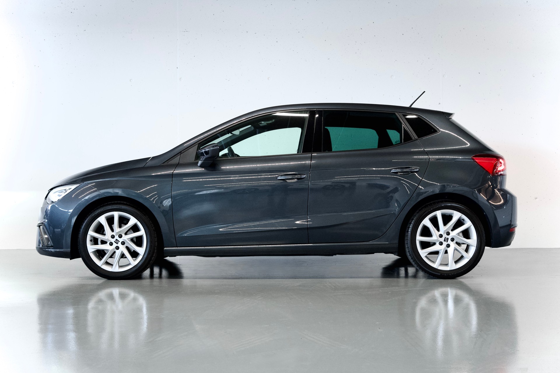SEAT IBIZA 1.5 EcoTSI DSG | CH-FZG | AUTOMAT | BENZIN-image-1