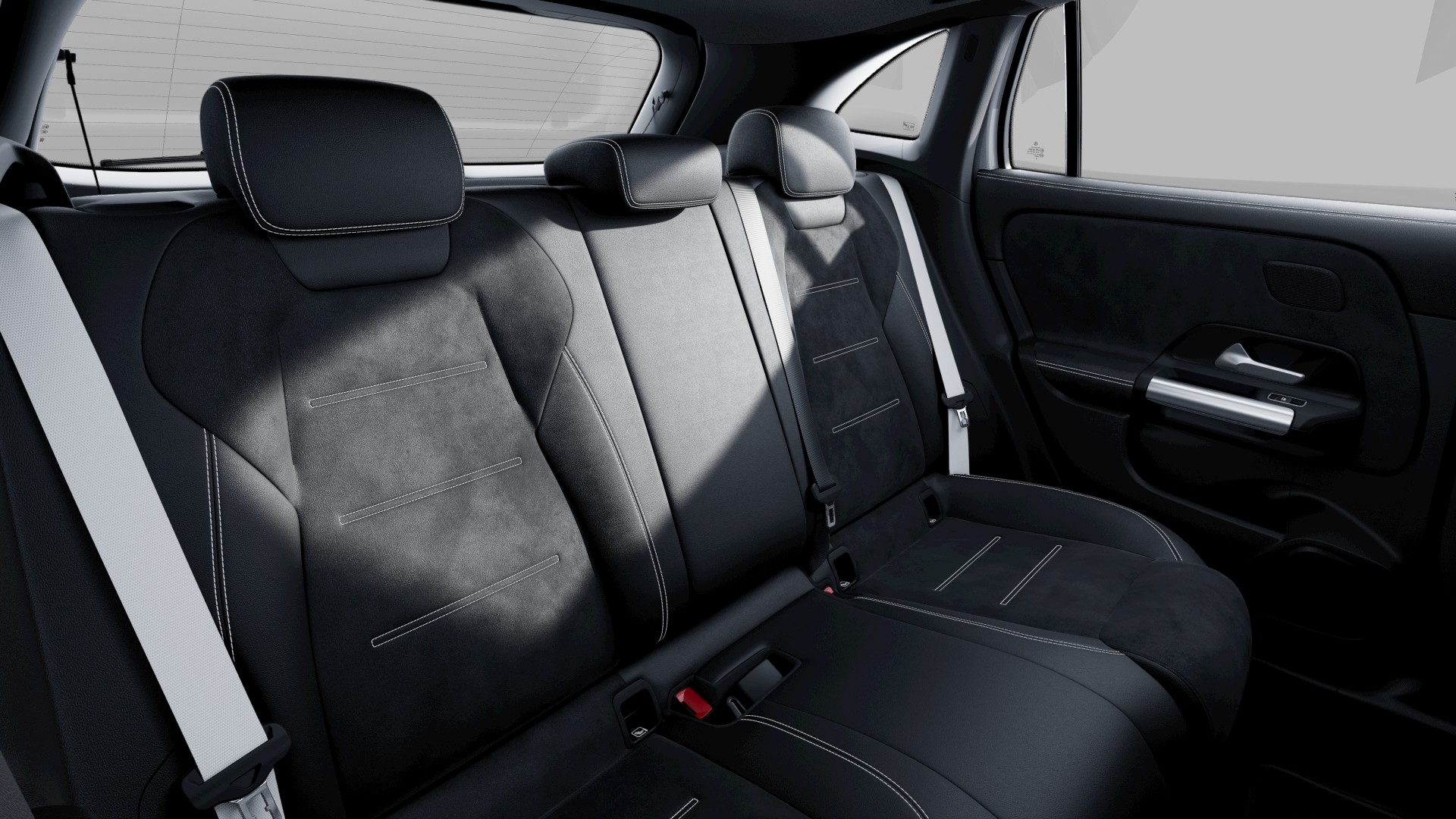 MERCEDES-BENZ GLA 250 e EQ Star 8G-DCT-image-8