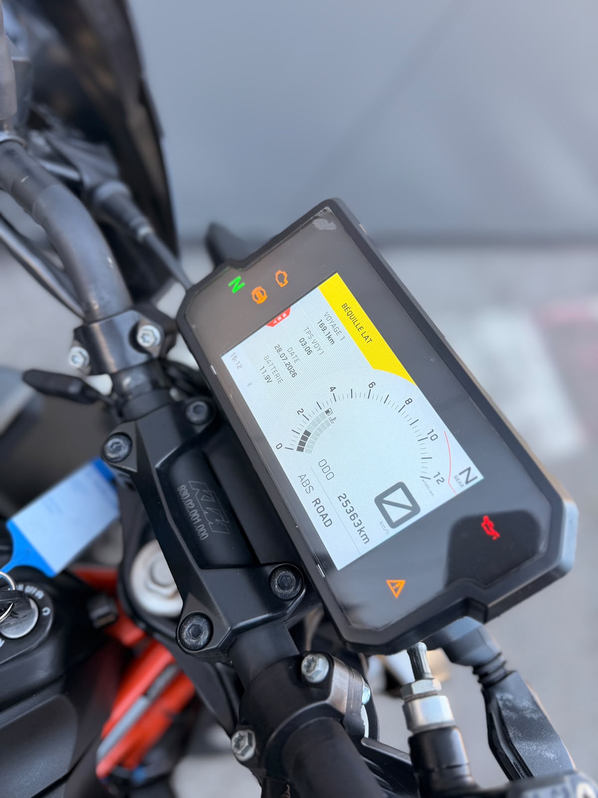 KTM 390 Duke-image-8