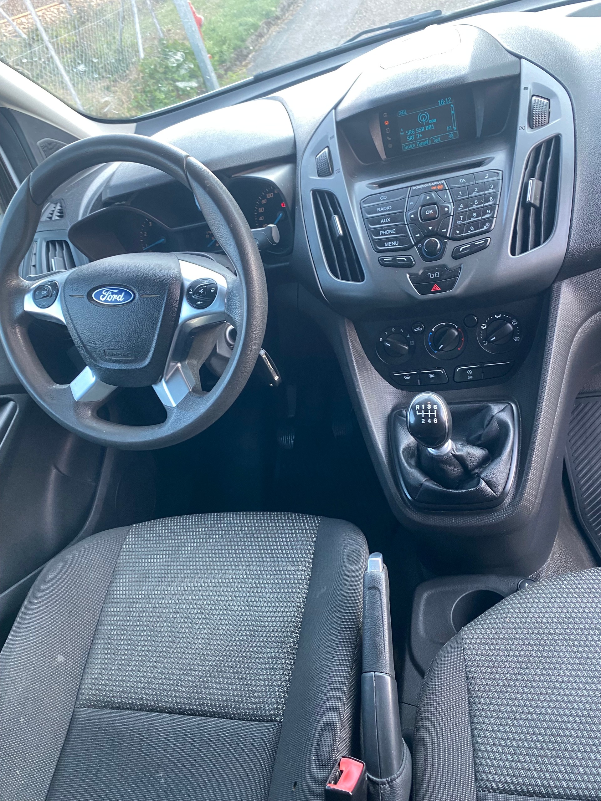 FORD Transit Connect Van T210 1.0 EcoBoost Trend-image-14