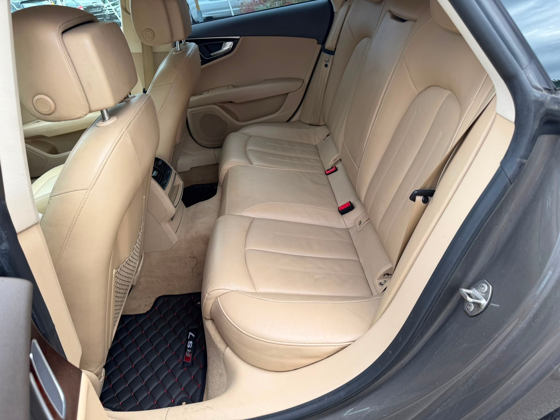 AUDI A7 Sportback 3.0 TFSI quattro S-tronic-image-18
