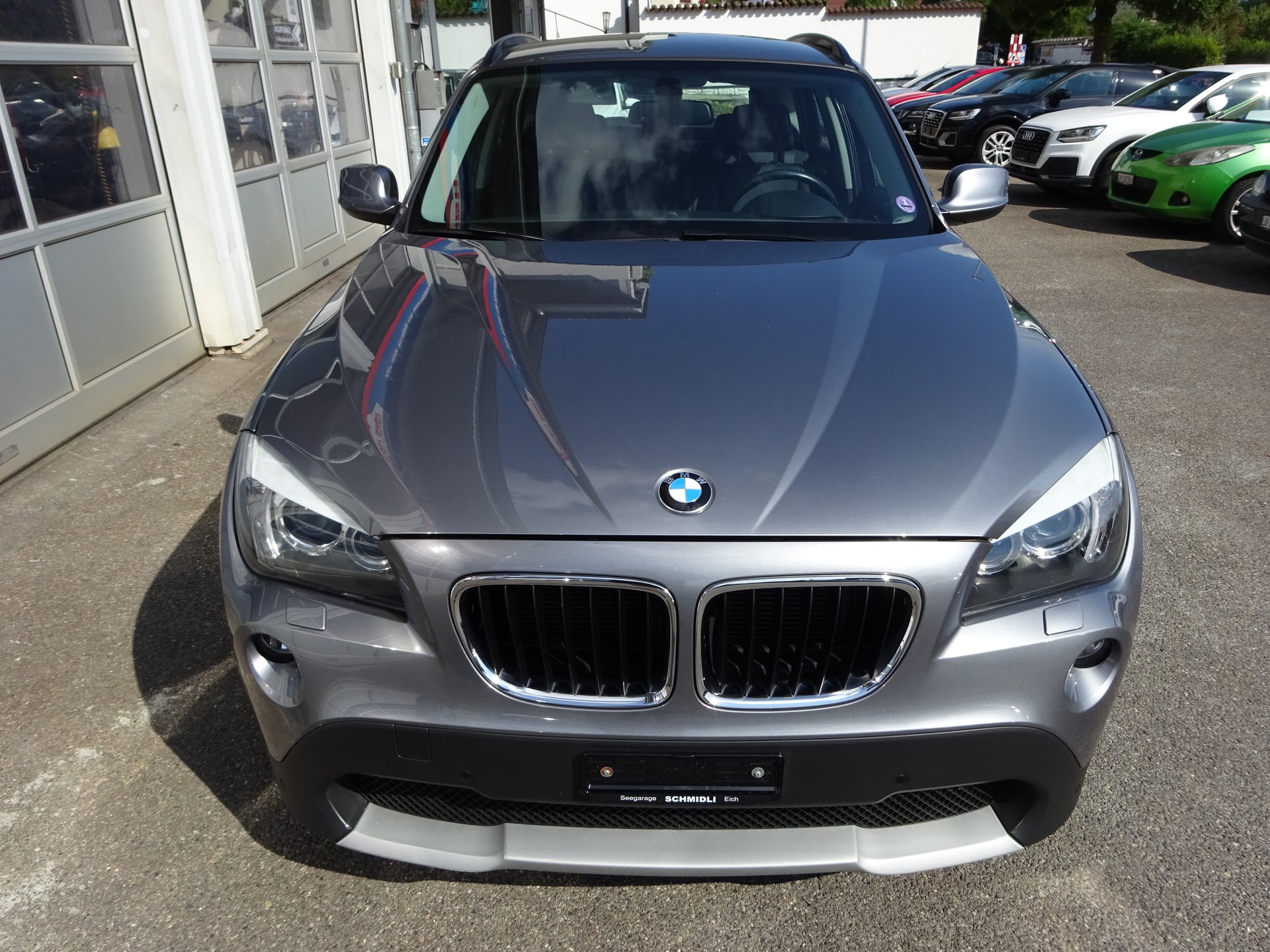 BMW X1 xDrive 25i Steptronic-image-4