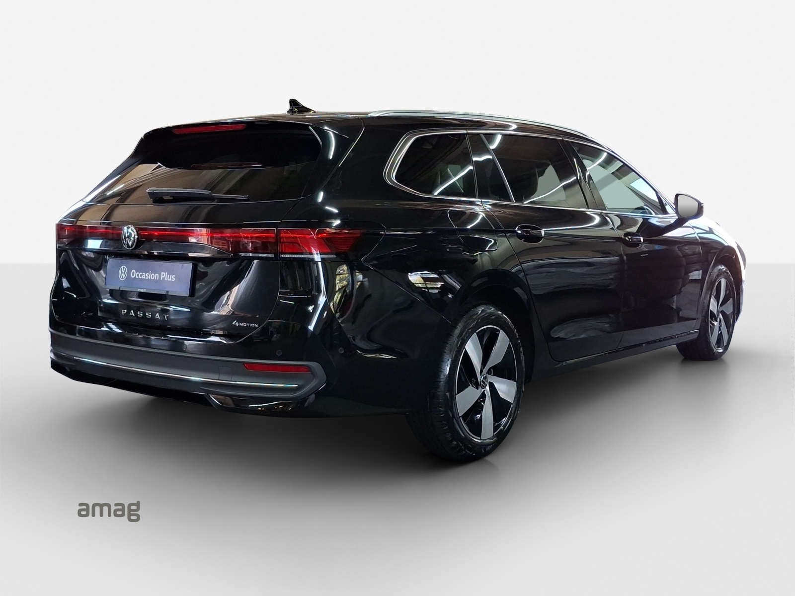 VW Passat Variant 2.0 TDI evo Business 4 Motion DSG-image-4