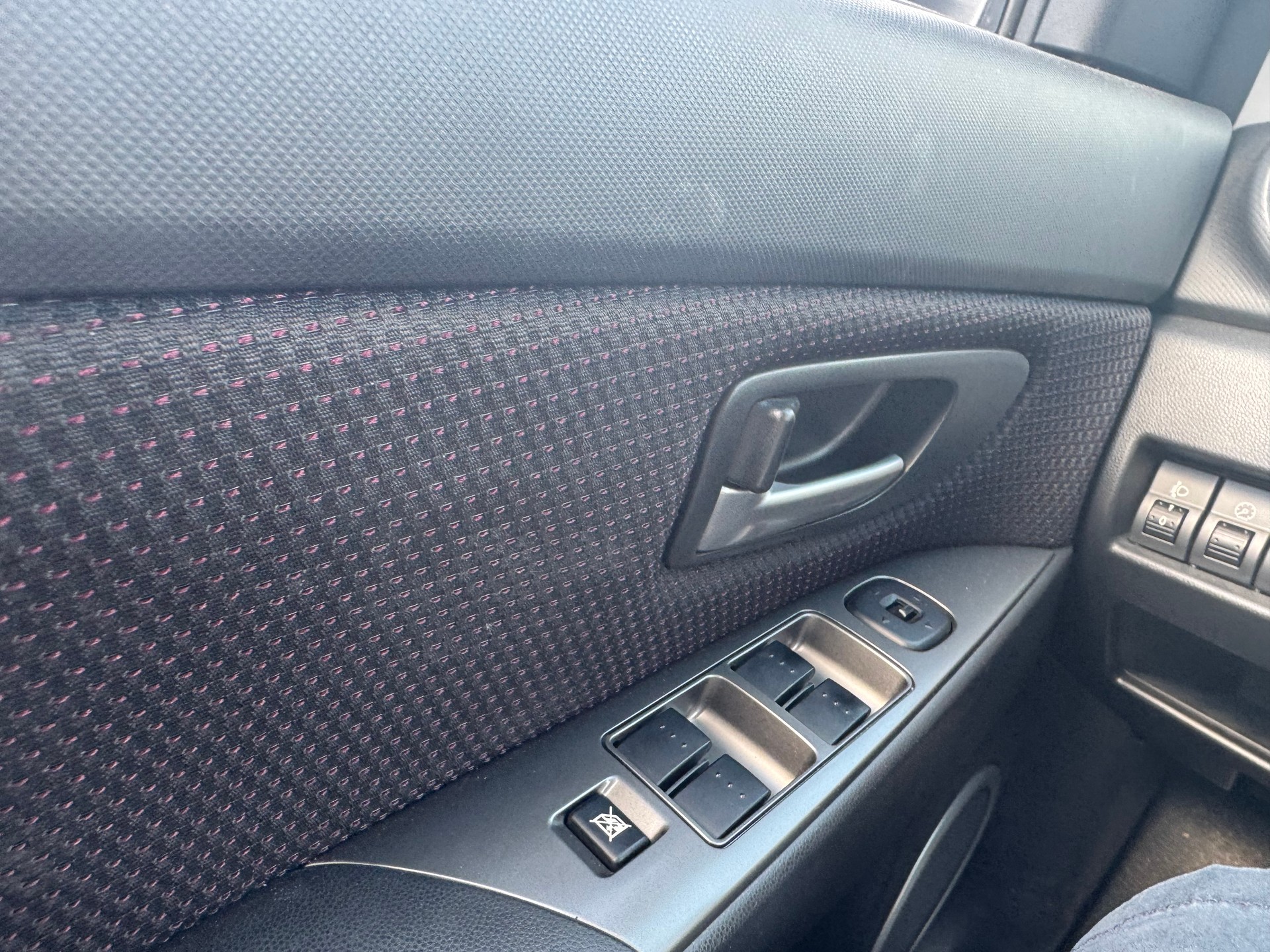 MAZDA 3 1.6 16V CD Exclusive-image-8