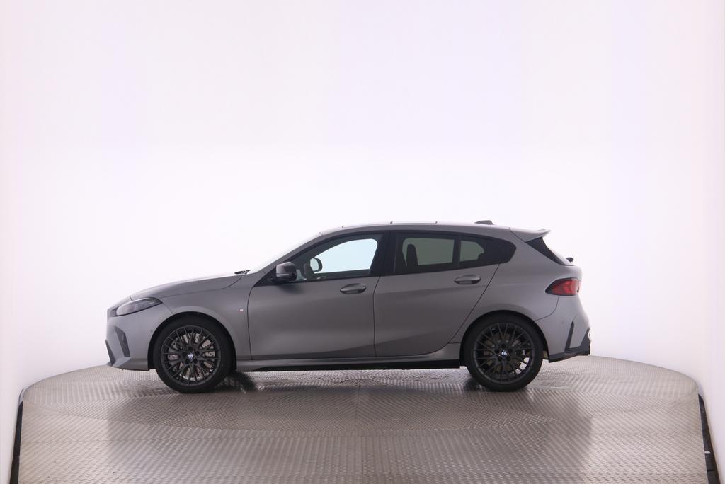 BMW M135i xDrive-image-3