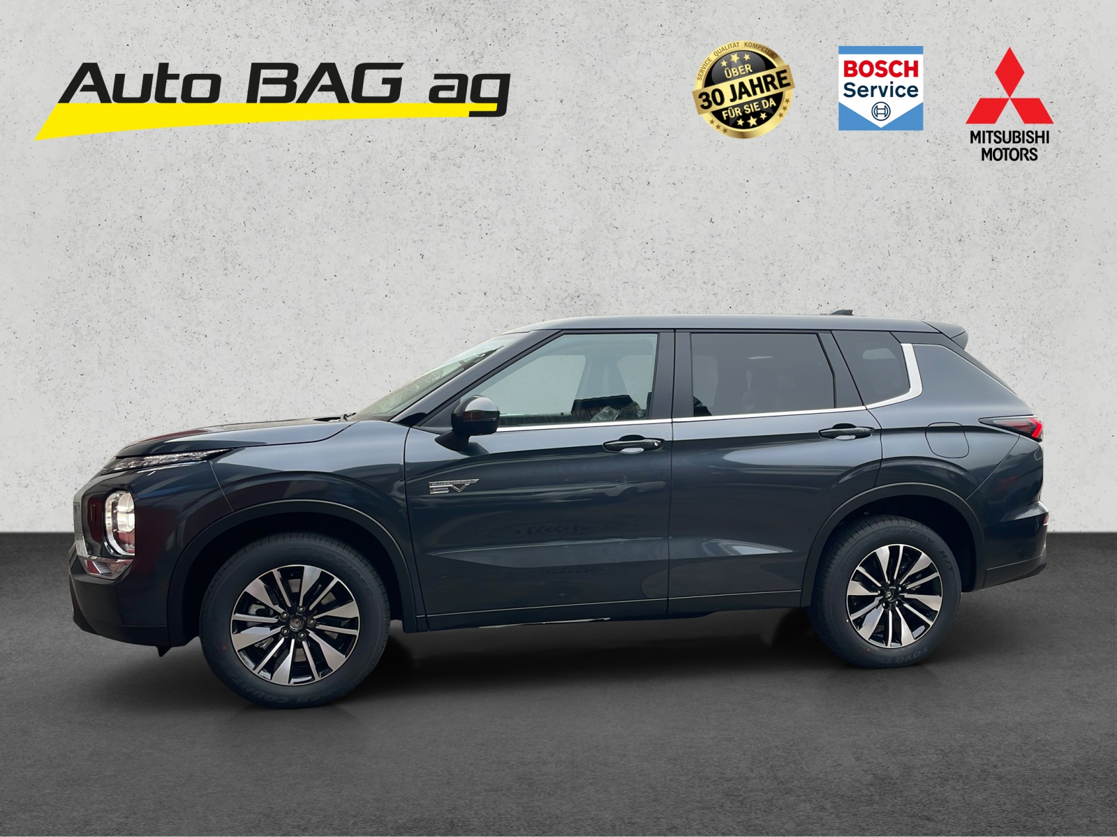 MITSUBISHI Outlander 2.4 PHEV Invite 4x4-image-1