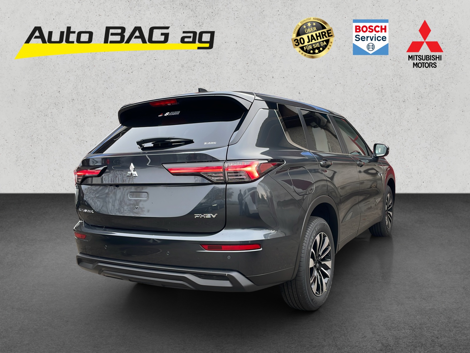 MITSUBISHI Outlander 2.4 PHEV Invite 4x4-image-4
