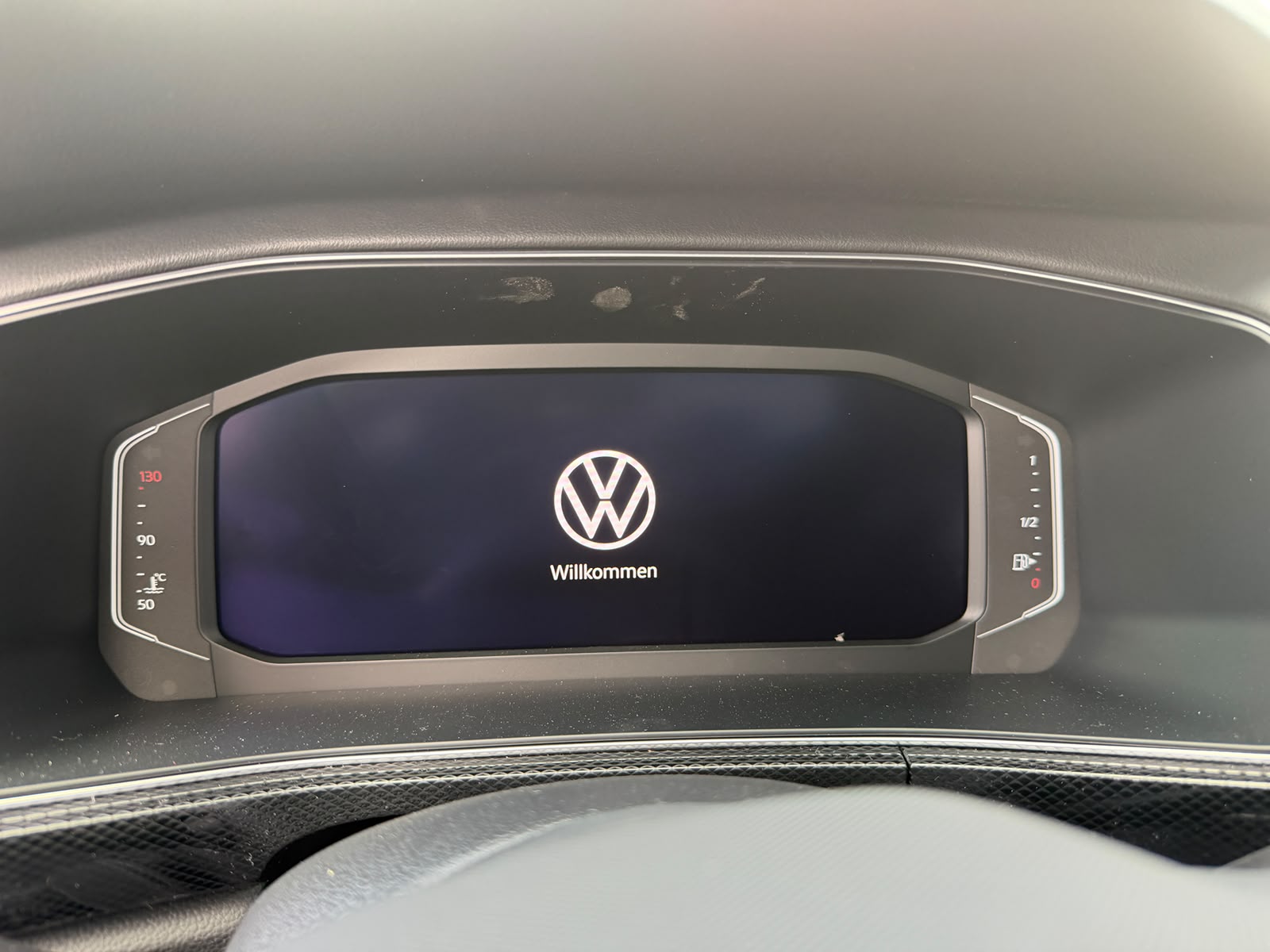 VW T-Cross 1.0 TSI EVO R-Line DSG-image-14