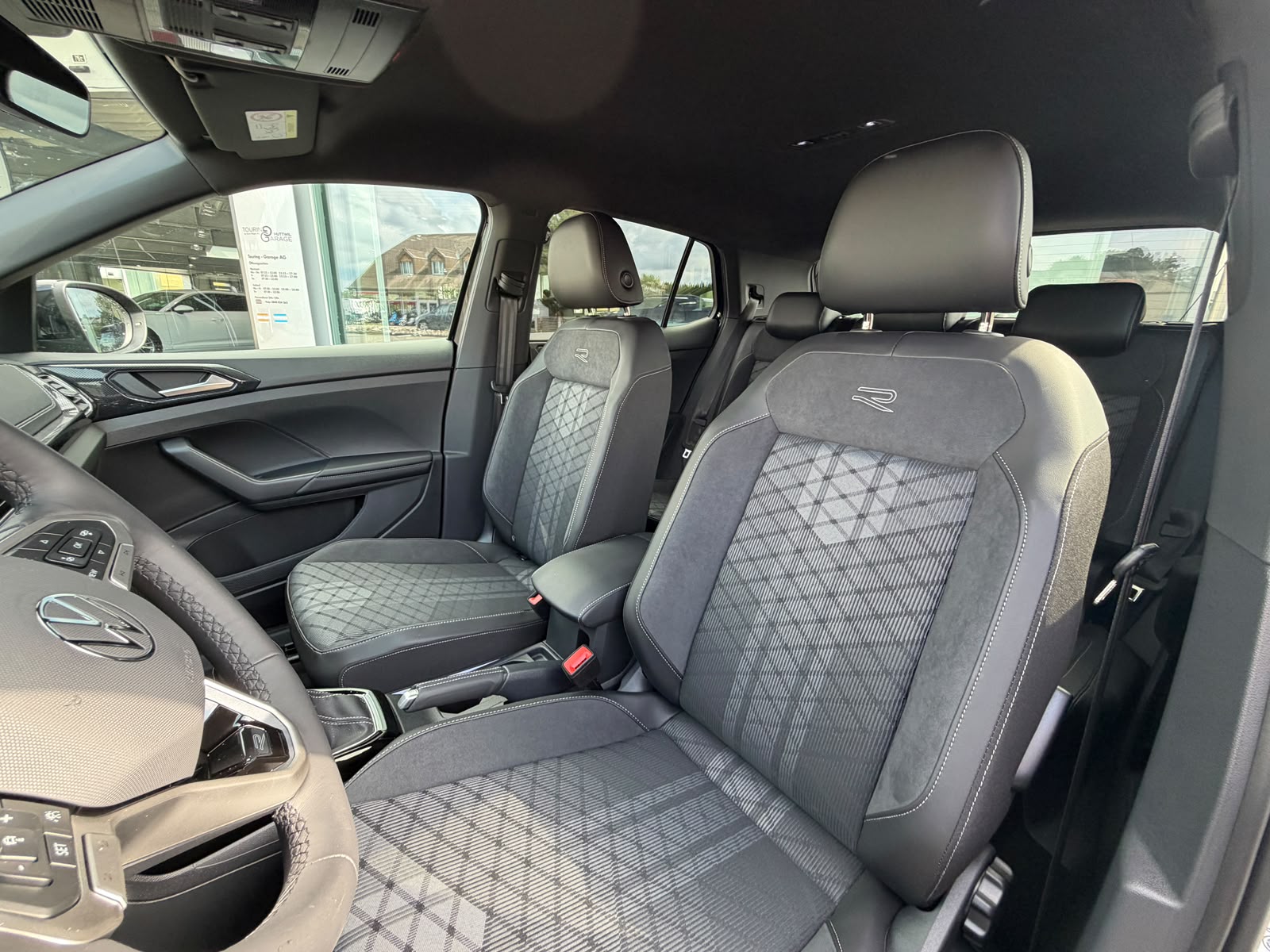 VW T-Cross 1.0 TSI EVO R-Line DSG-image-23