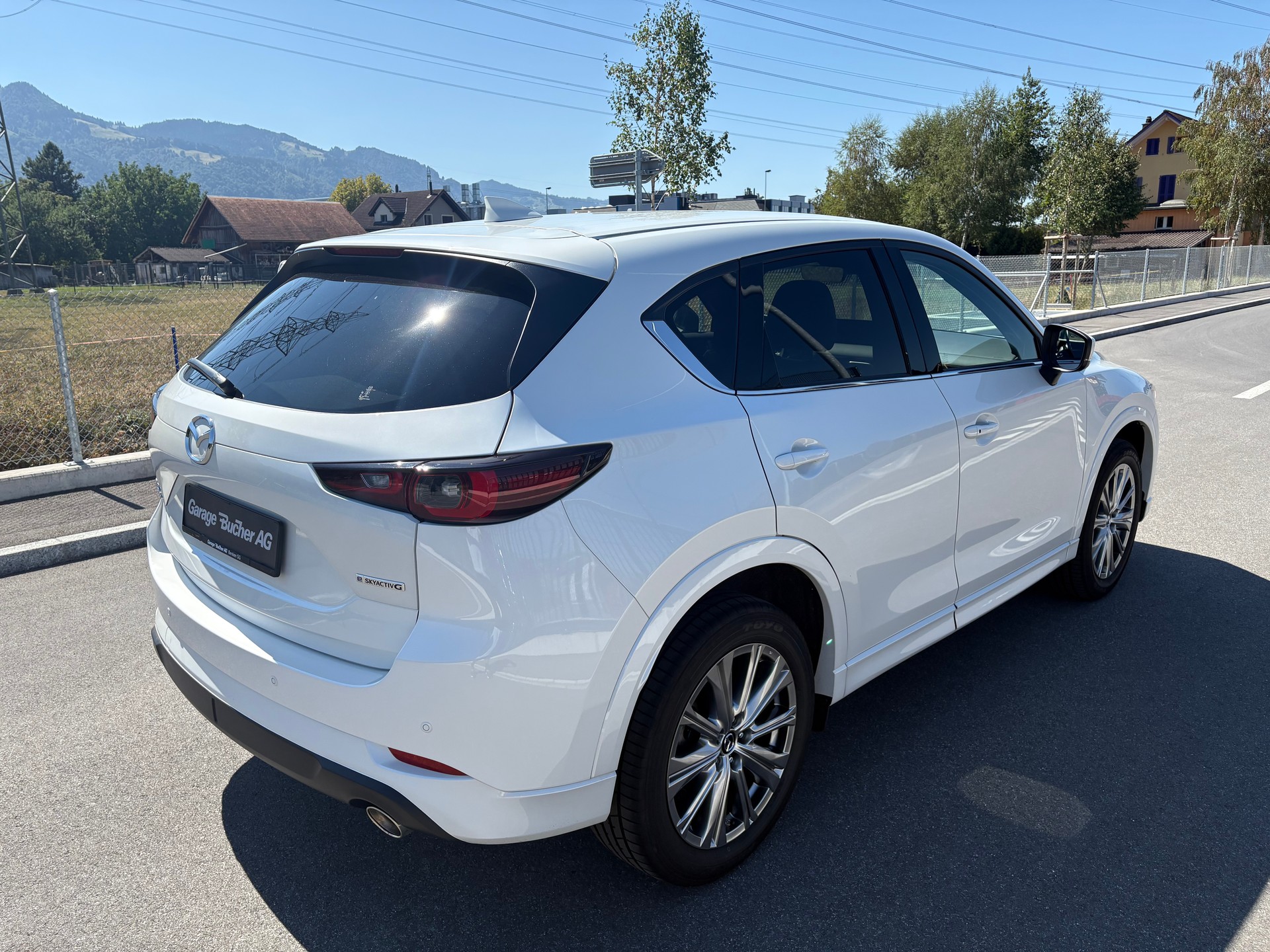 MAZDA CX-5 e-Skyactiv-G 194 Takumi AWD Automat-image-2